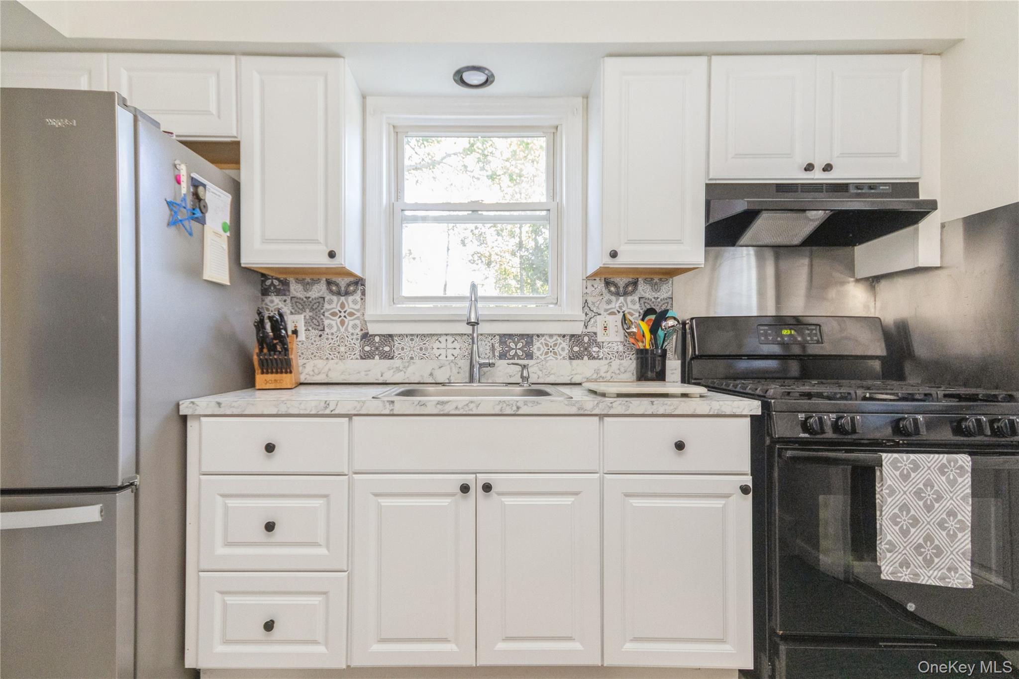 6 Dellacona Road, Carmel, NY 10512