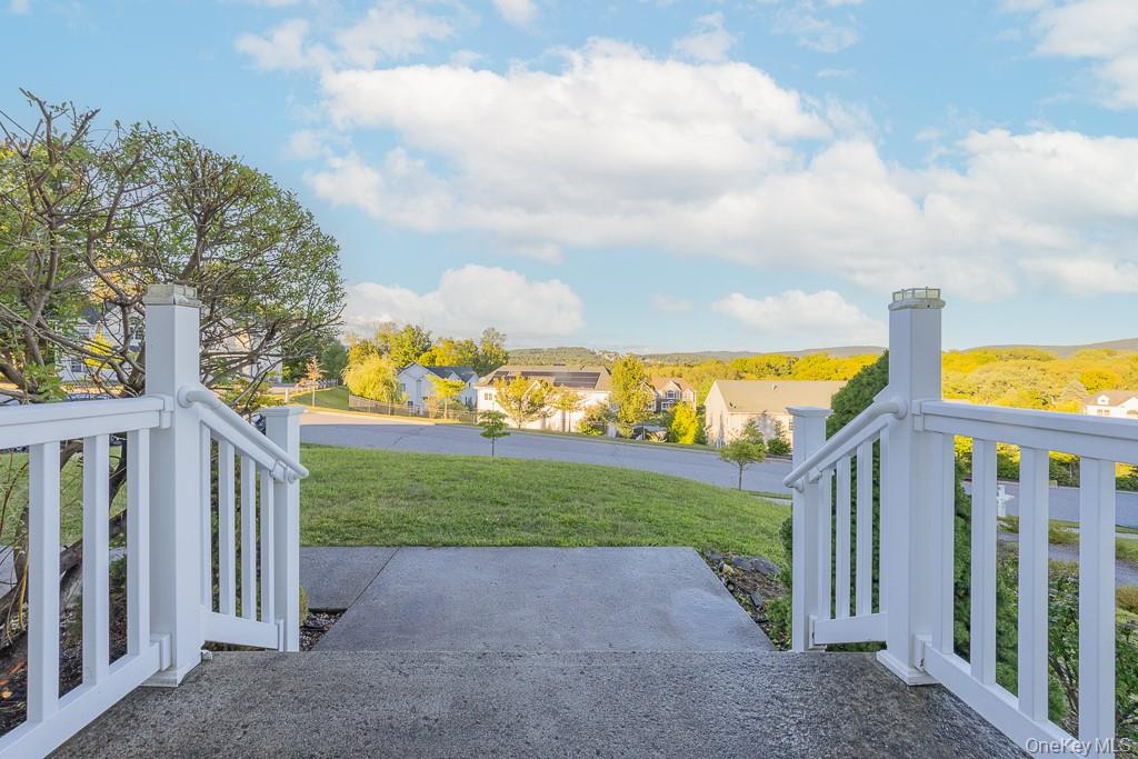 4 Standish Road, Monroe, NY 10950