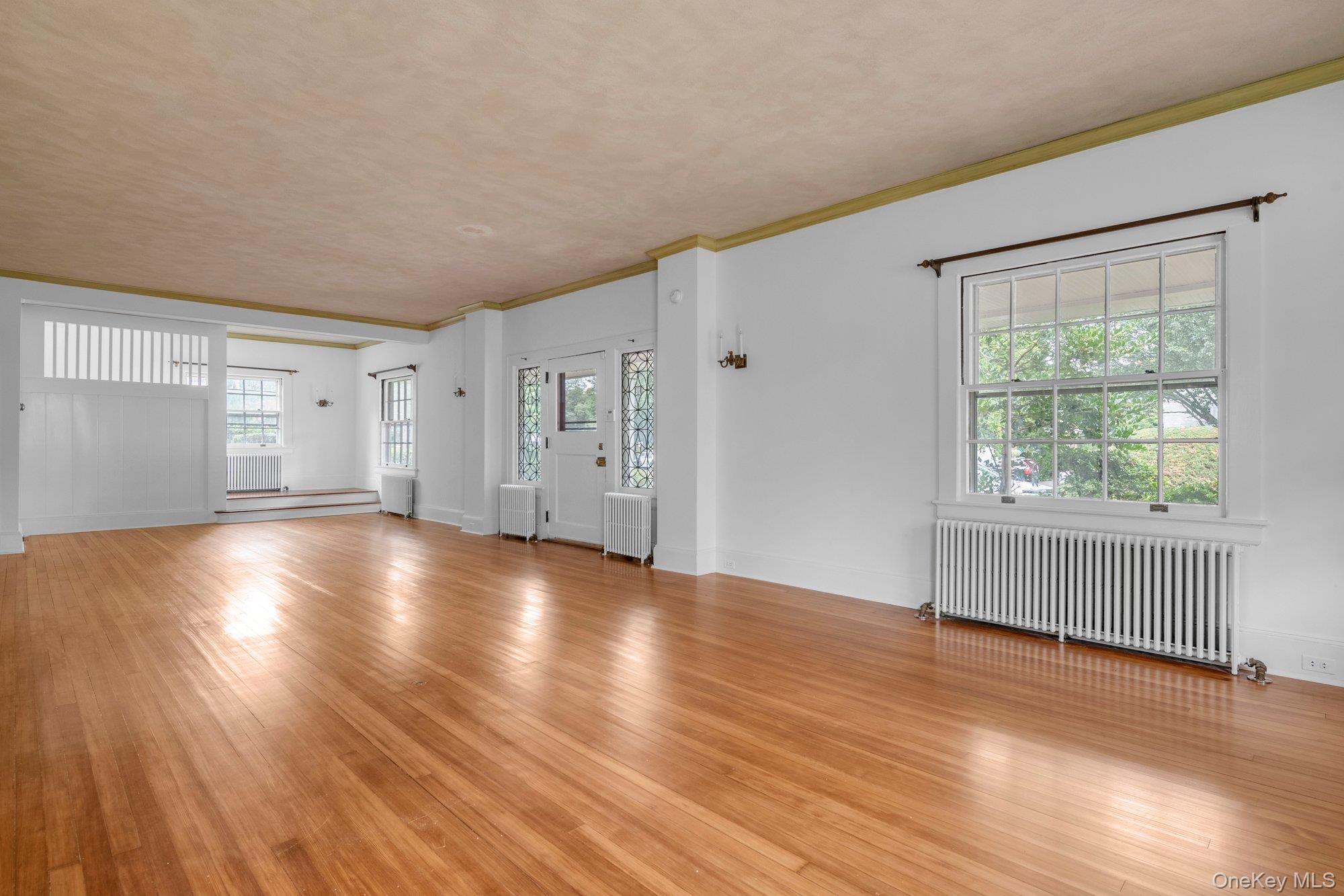 84 Nassau Boulevard, Garden City, NY 11530