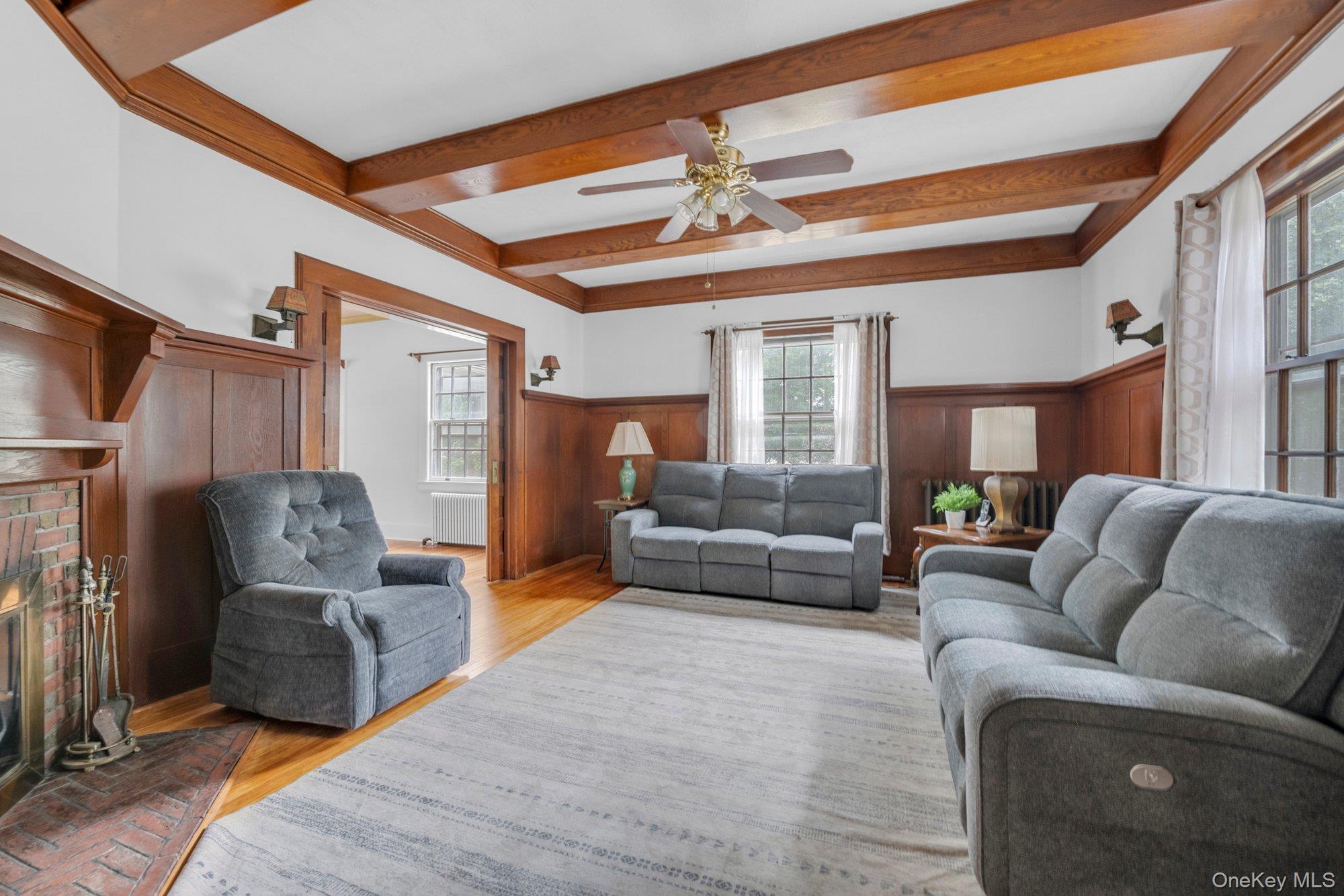 84 Nassau Boulevard, Garden City, NY 11530