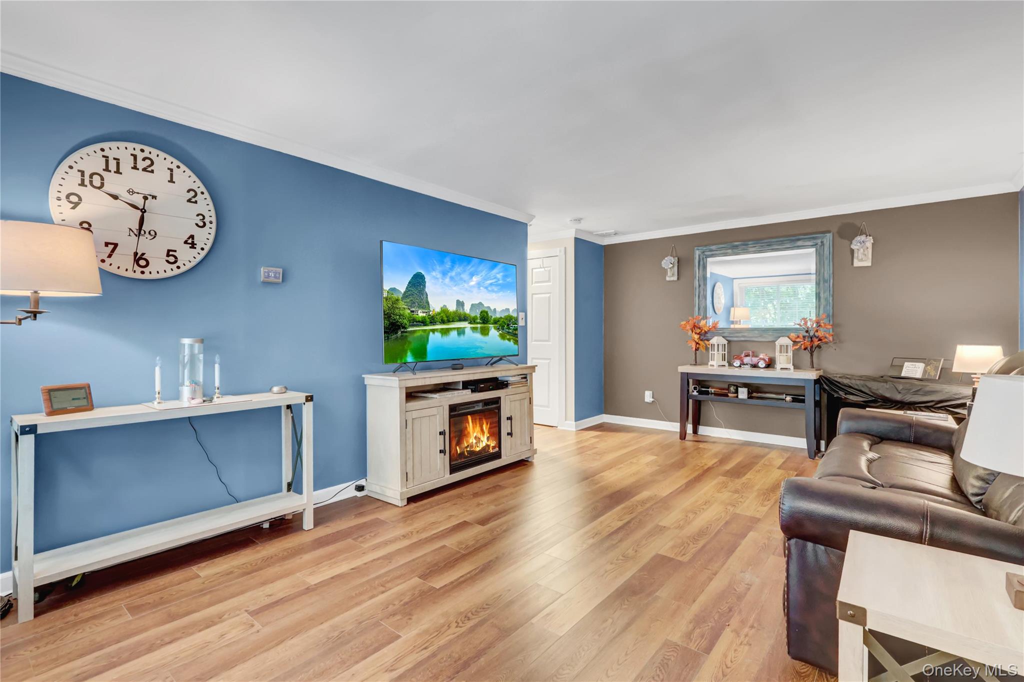 409 Birchwood Road, Medford, NY 11763