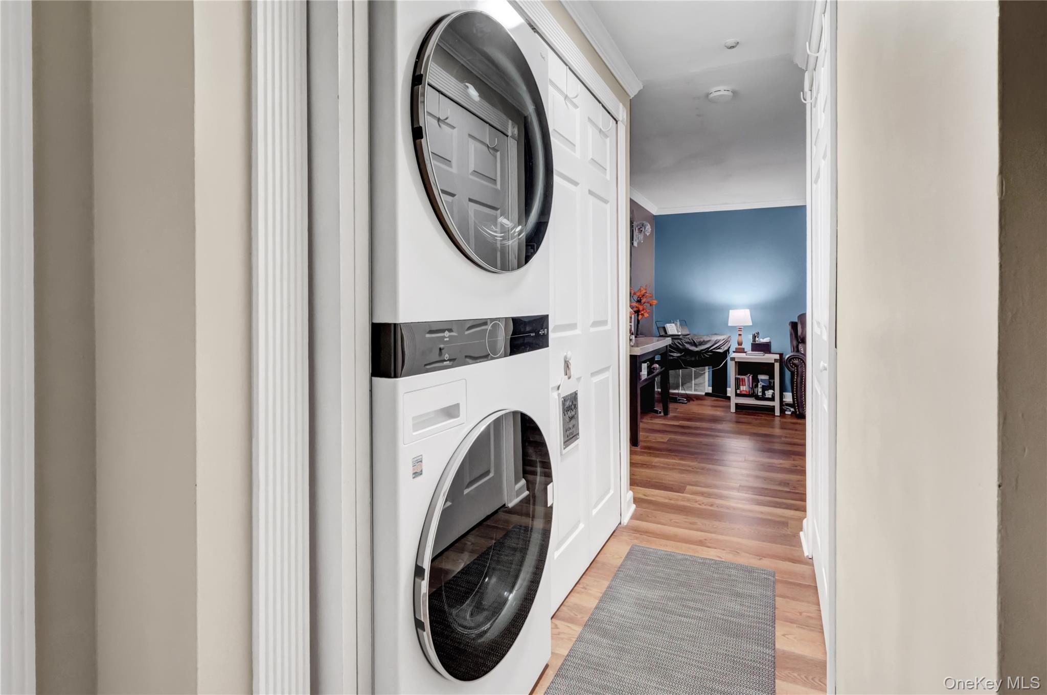 409 Birchwood Road, Medford, NY 11763