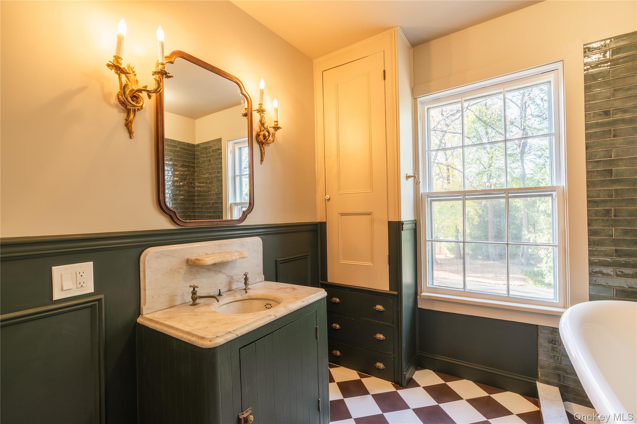 177 Grand Street, Newburgh, NY 12550