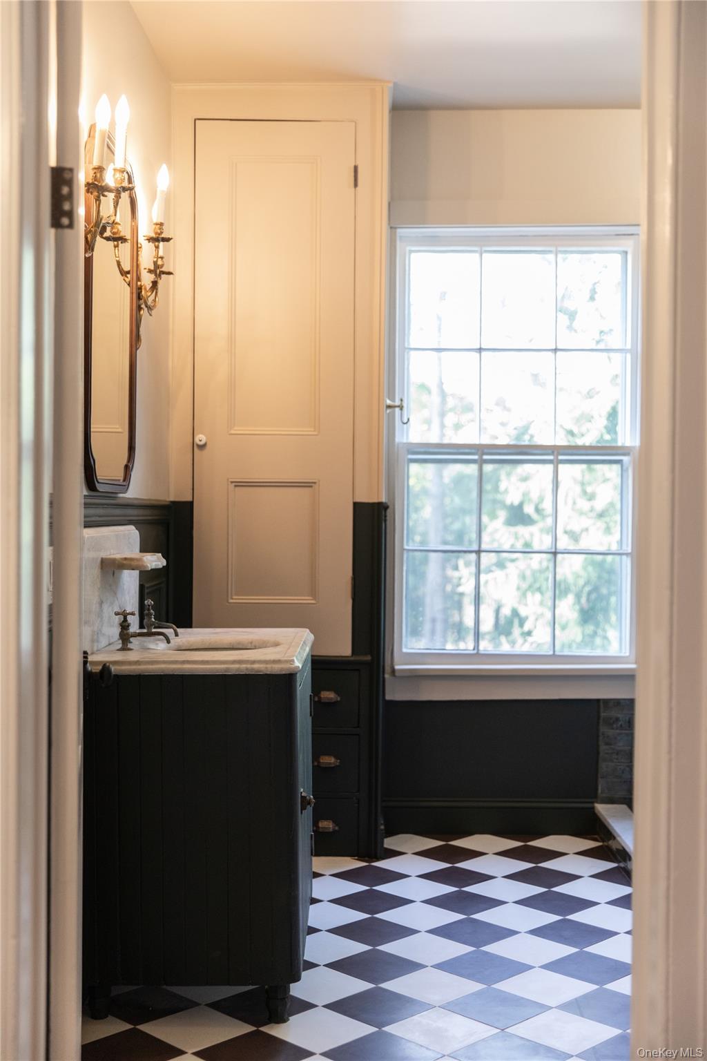 177 Grand Street, Newburgh, NY 12550