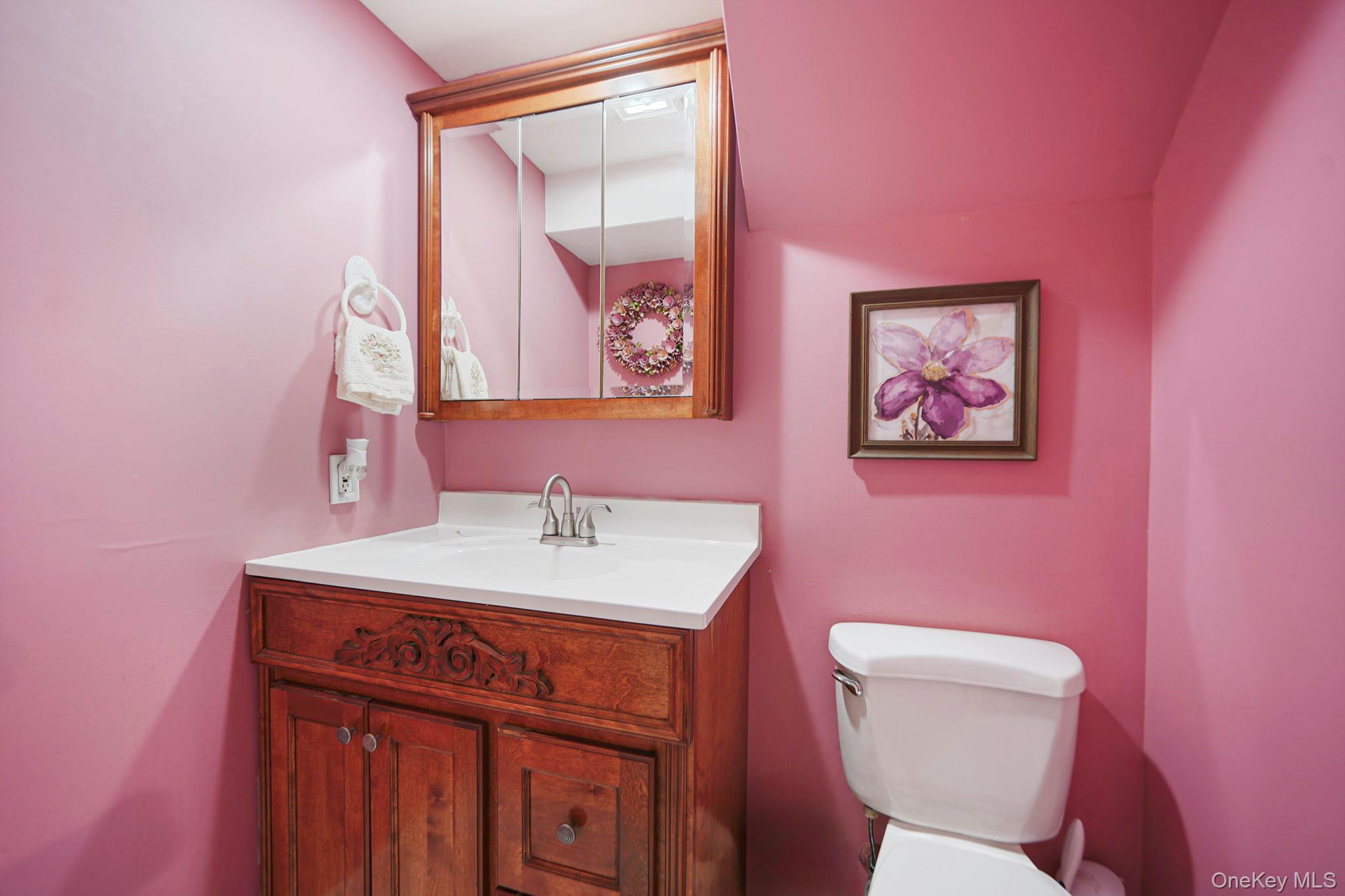 41 Wiltshire Drive, Commack, NY 11725