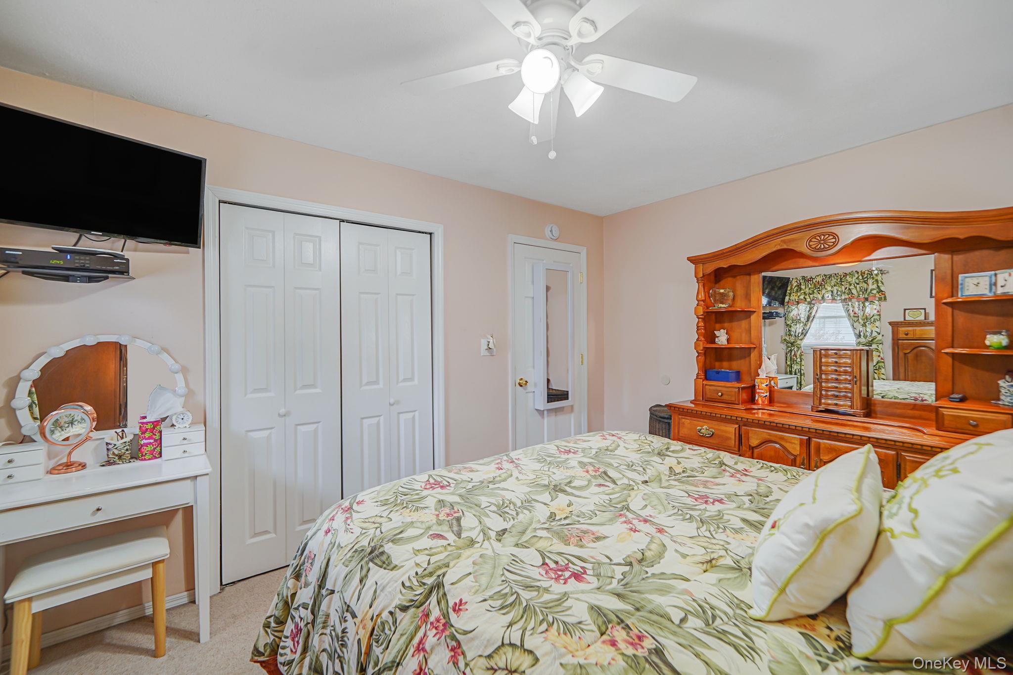 41 Wiltshire Drive, Commack, NY 11725