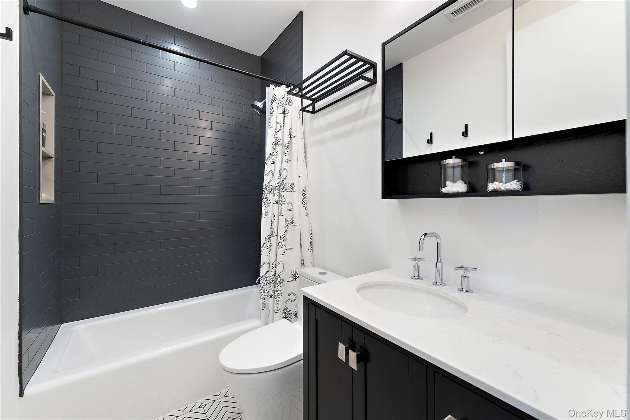 11 Castle Street, Bronxville, NY 10708