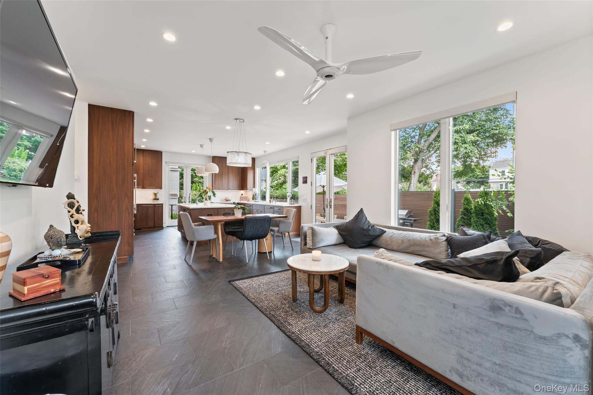 11 Castle Street, Bronxville, NY 10708