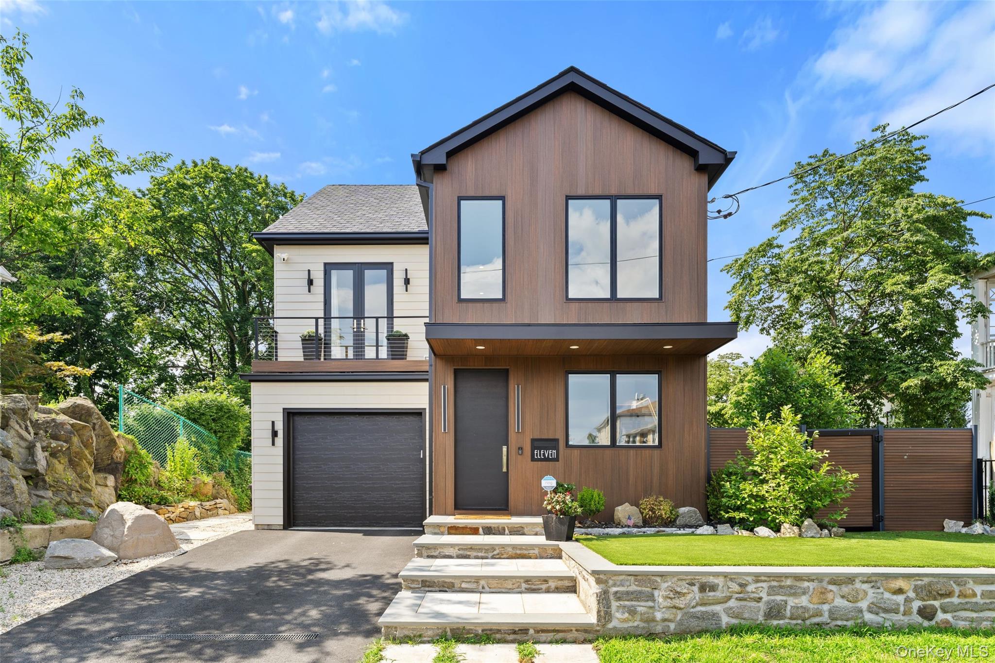 11 Castle Street, Bronxville, NY 10708