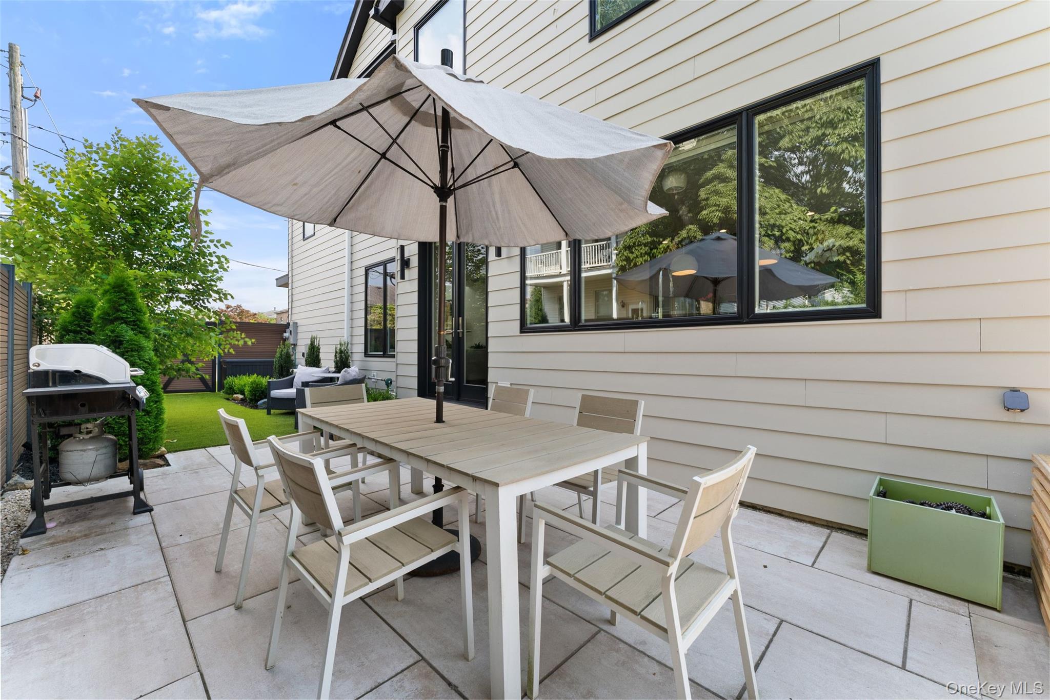 11 Castle Street, Bronxville, NY 10708