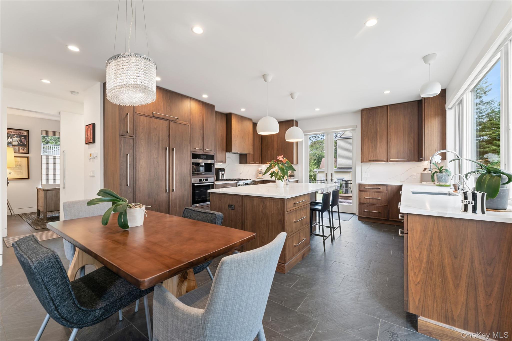 11 Castle Street, Bronxville, NY 10708