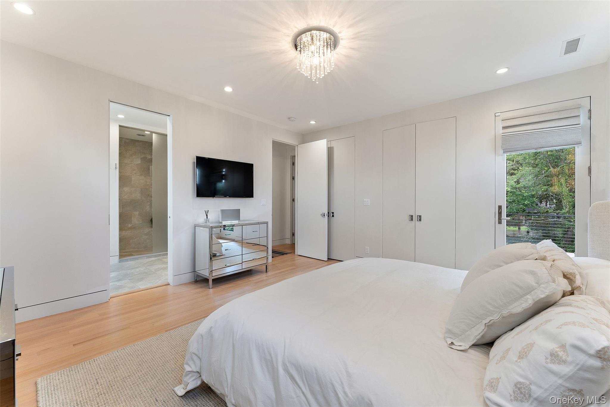 11 Castle Street, Bronxville, NY 10708