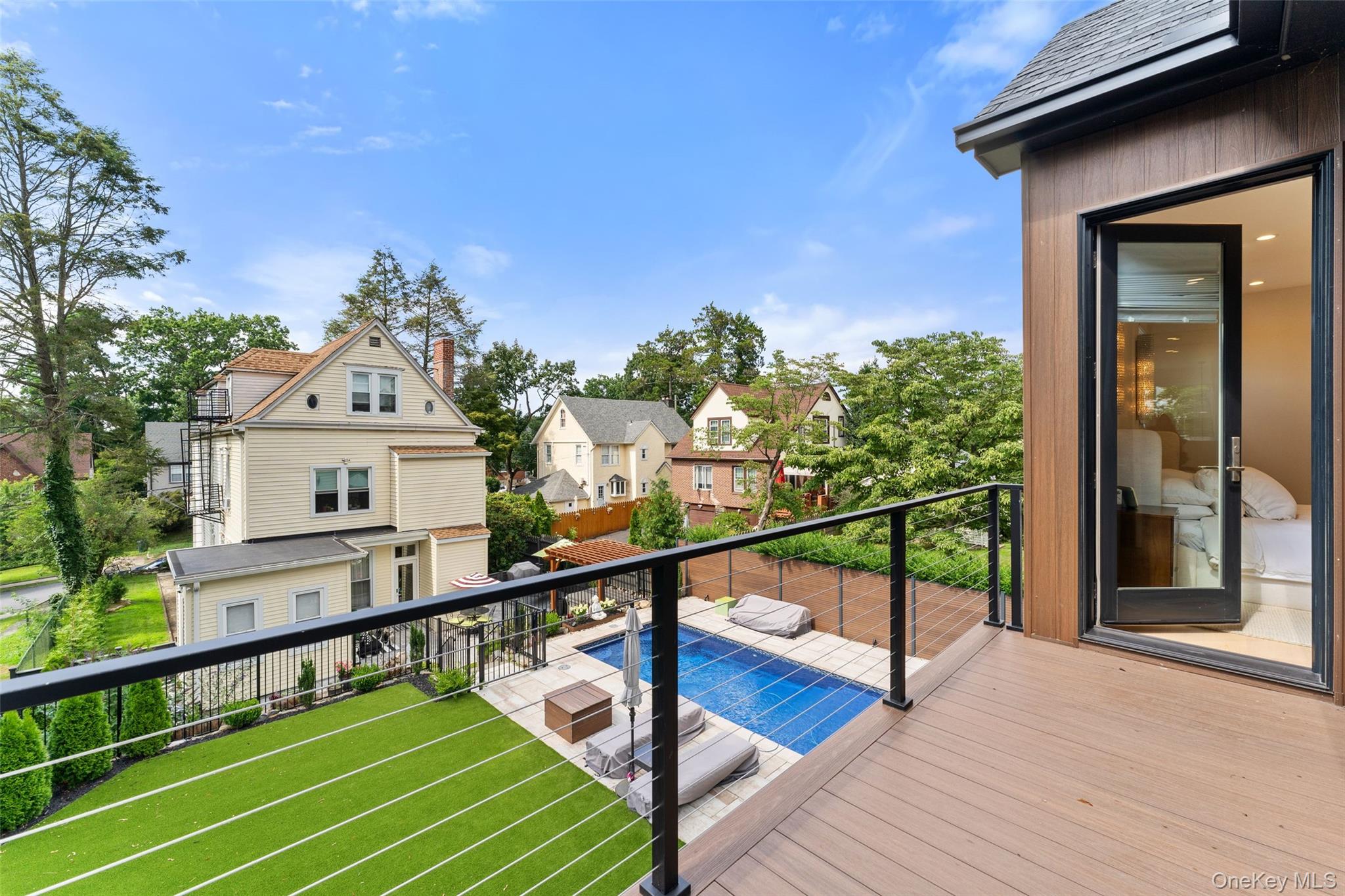 11 Castle Street, Bronxville, NY 10708