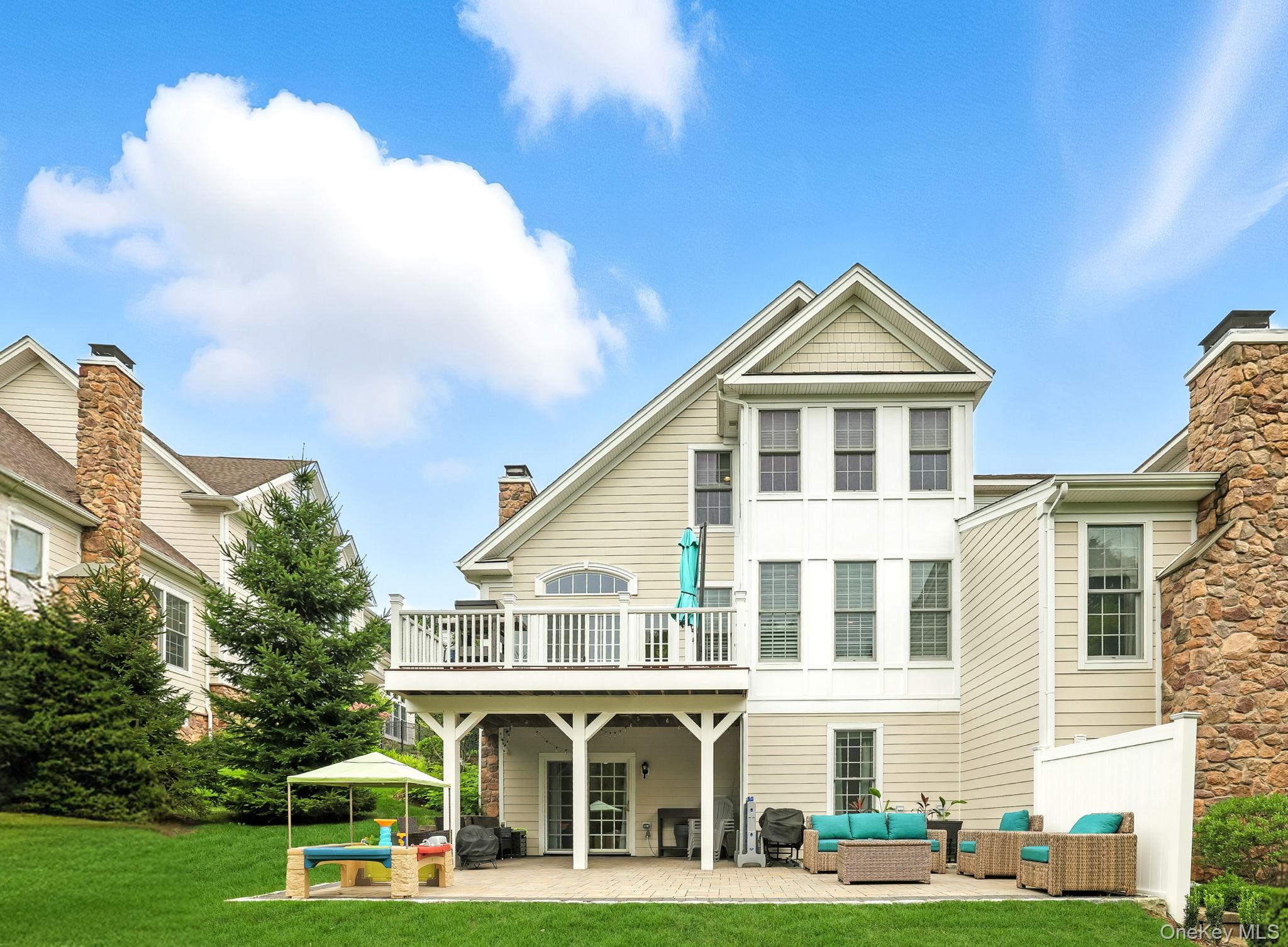 30 Dennis Lane, Pleasantville, NY 10570