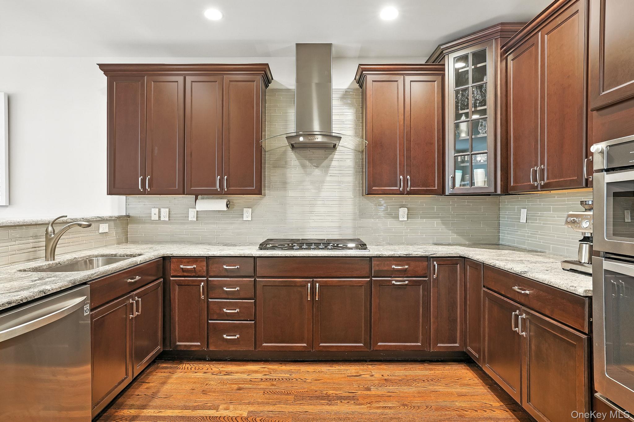 30 Dennis Lane, Pleasantville, NY 10570