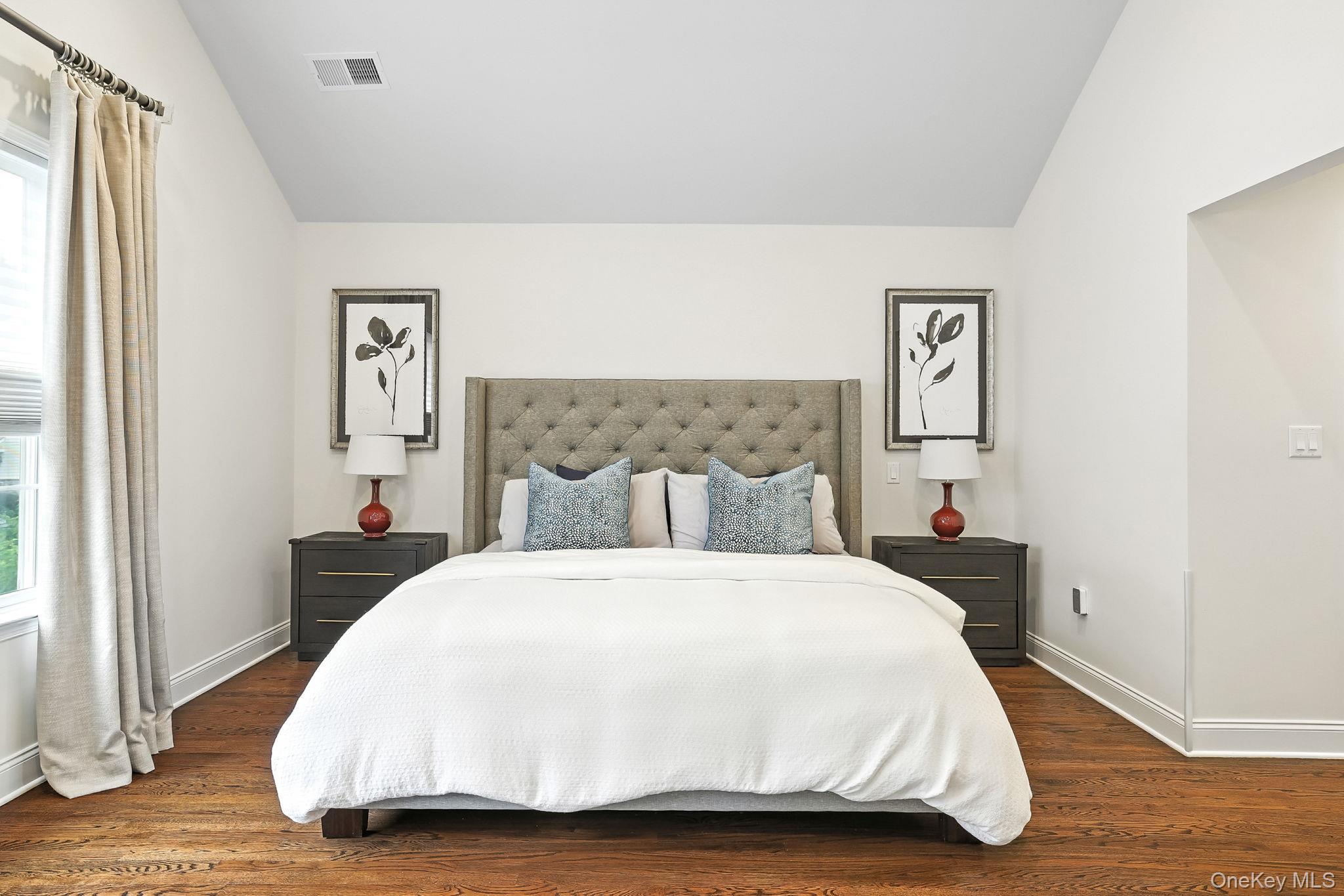 30 Dennis Lane, Pleasantville, NY 10570