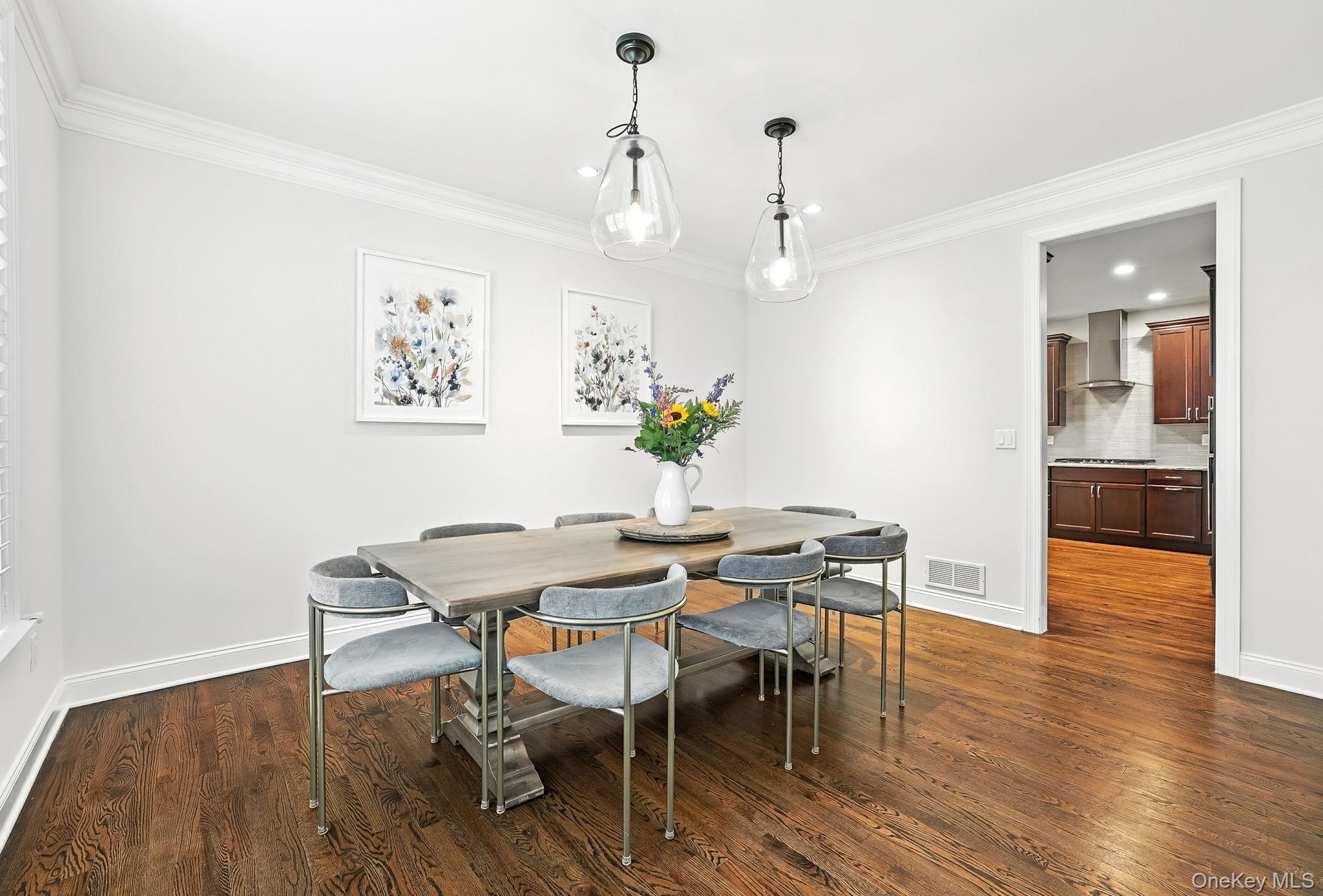 30 Dennis Lane, Pleasantville, NY 10570