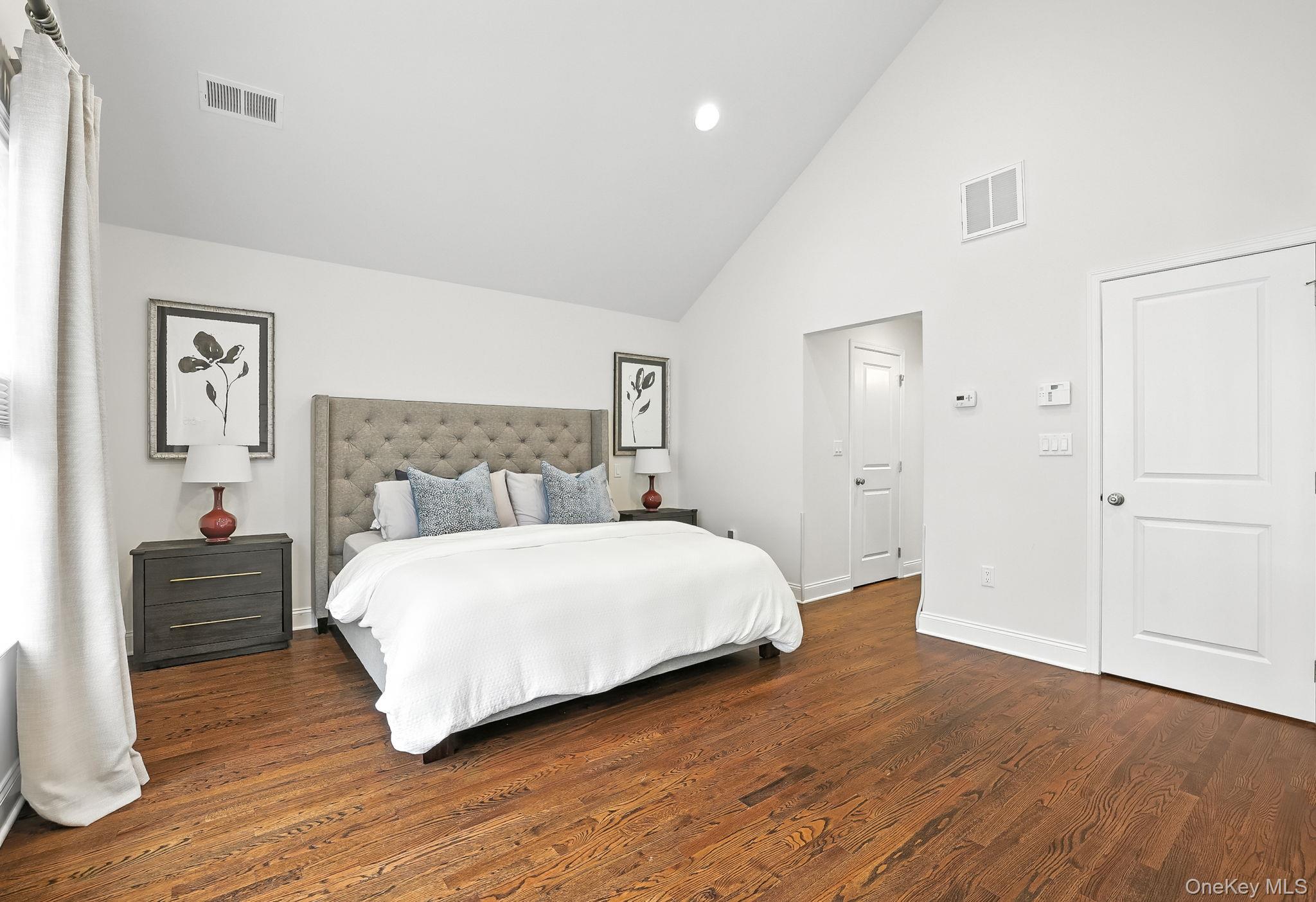 30 Dennis Lane, Pleasantville, NY 10570