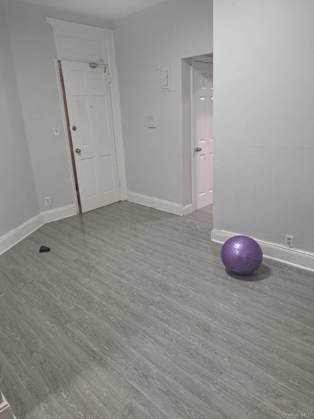 42-15 164th Street, Flushing, NY 11358