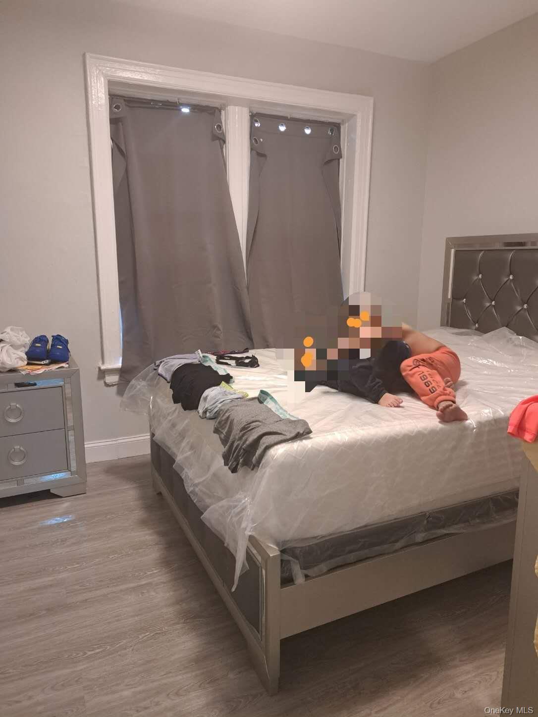 42-15 164th Street, Flushing, NY 11358