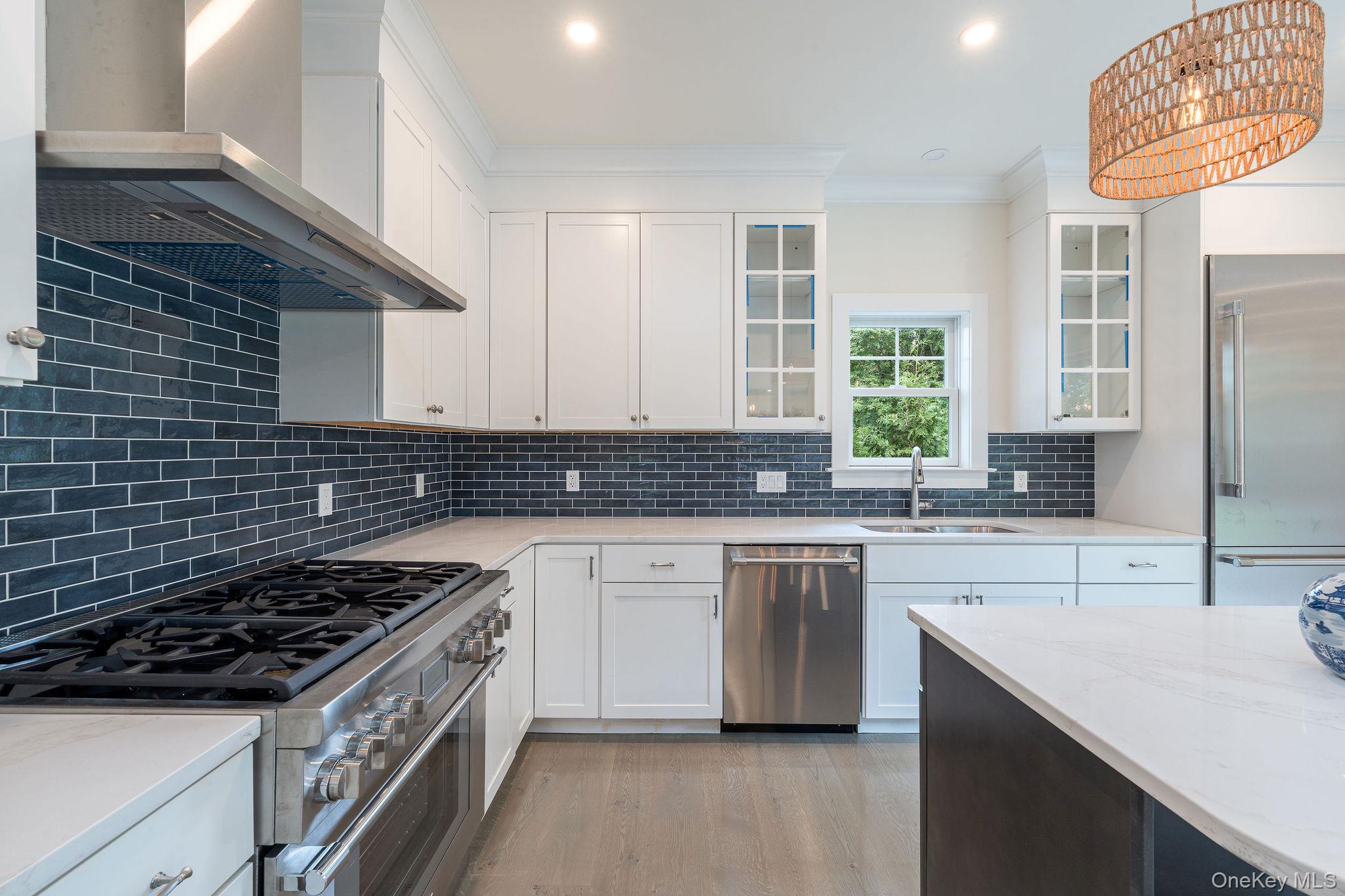 957 Peconic Bay Boulevard, South Jamesport, NY 11970