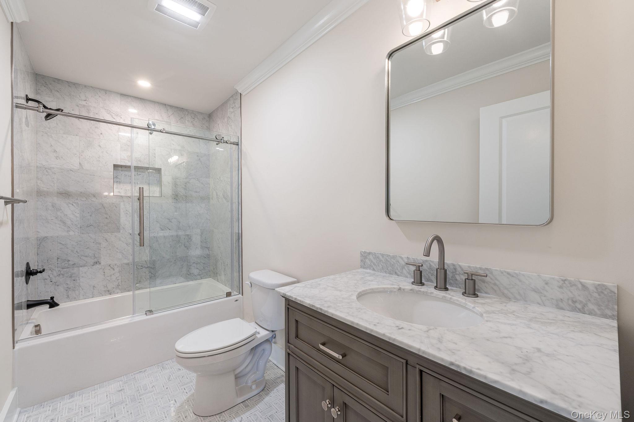 957 Peconic Bay Boulevard, South Jamesport, NY 11970