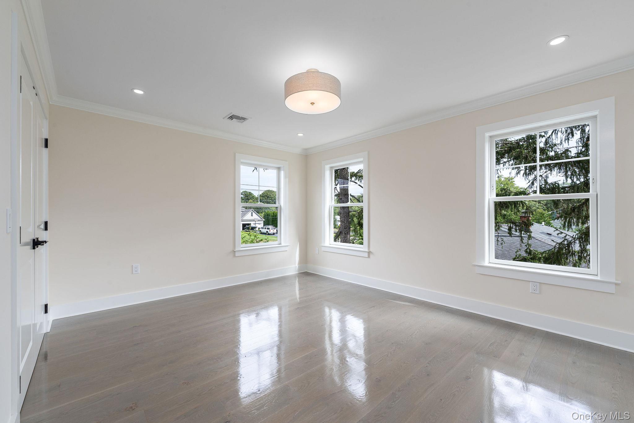 957 Peconic Bay Boulevard, South Jamesport, NY 11970