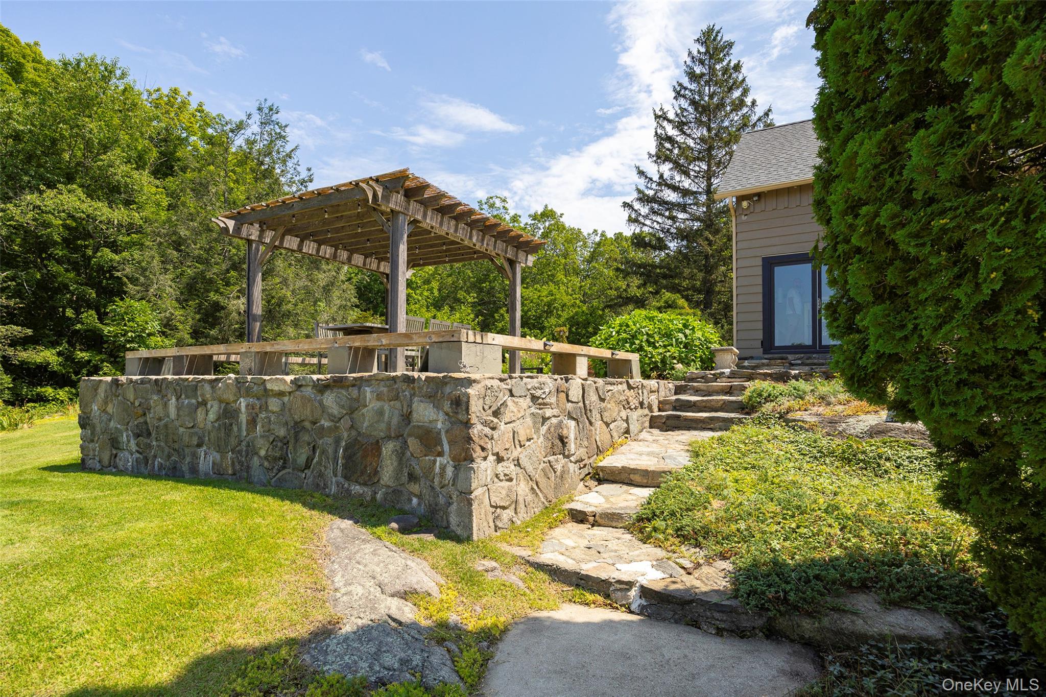 31 Blueberry Lane, Stormville, NY 12582