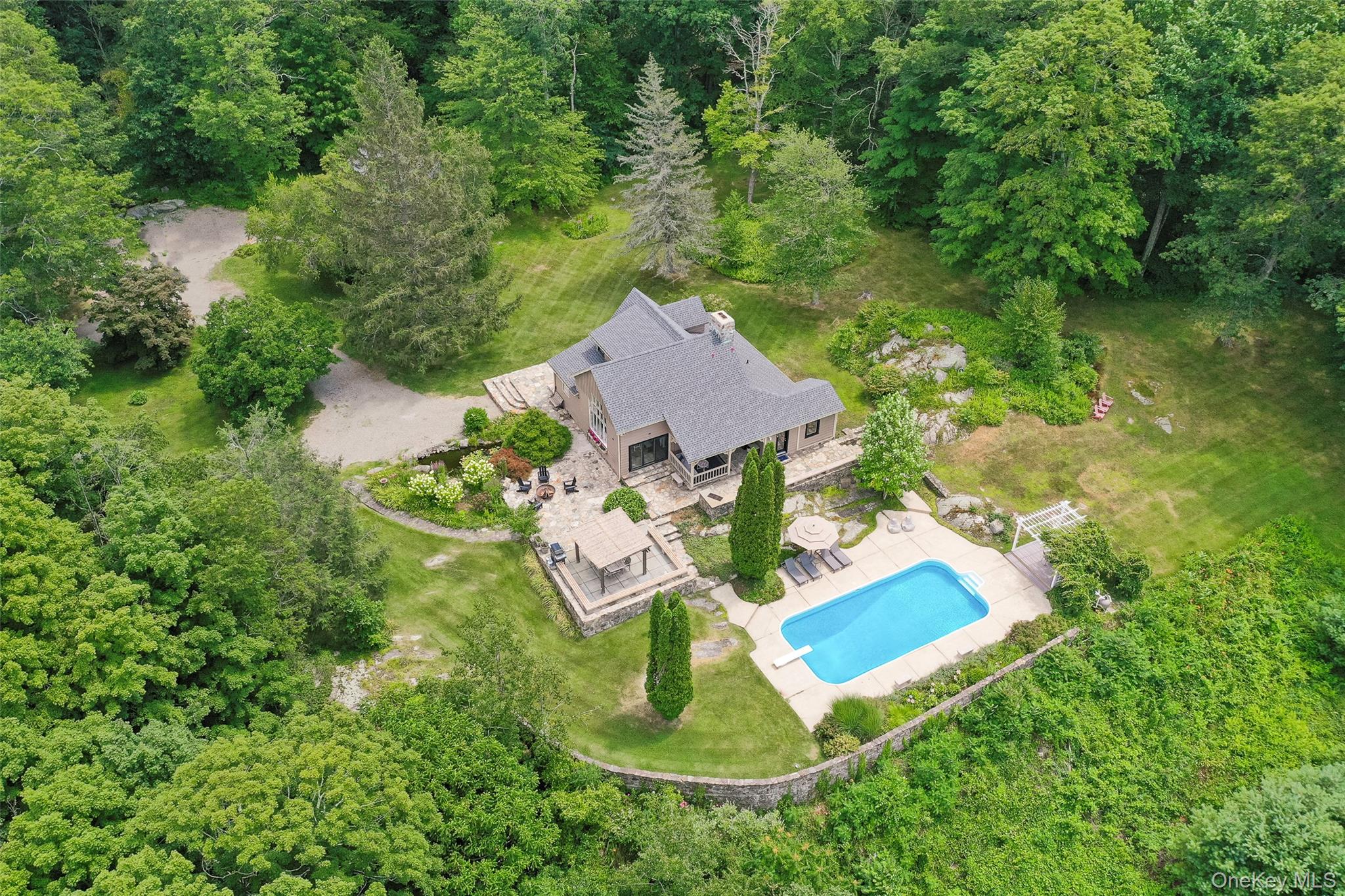 31 Blueberry Lane, Stormville, NY 12582