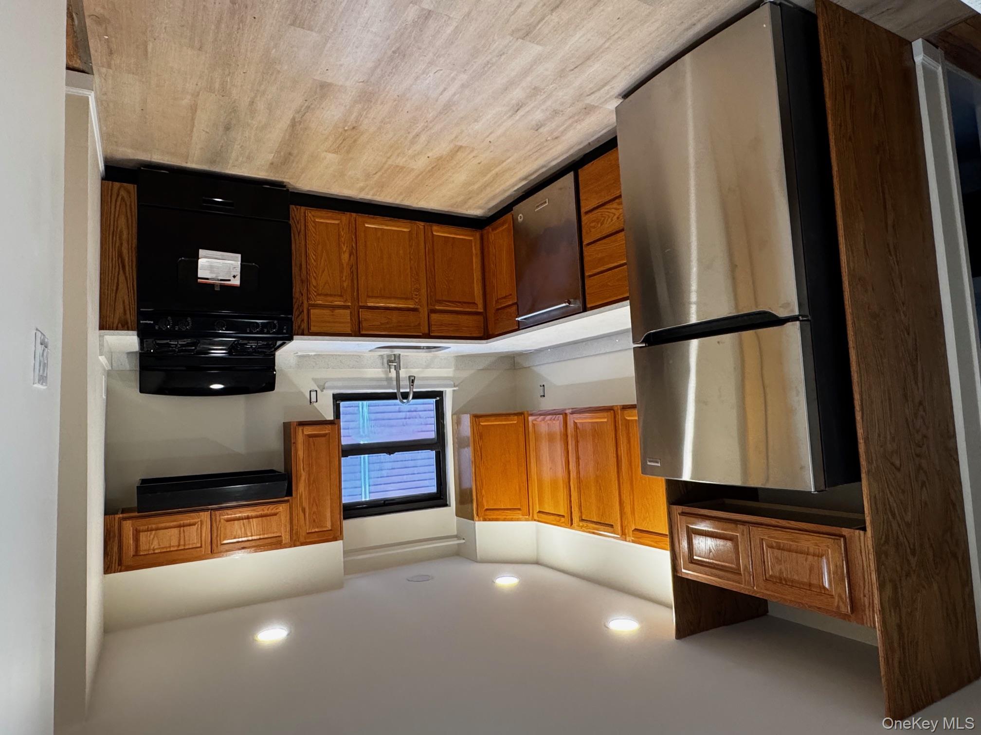 619 E Park Ave. # Main, Long Beach, NY 11561