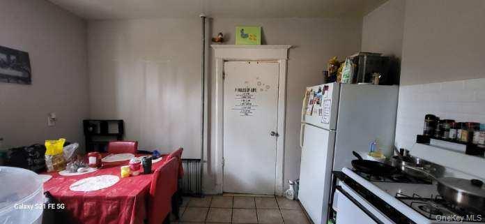 41-43 Currans, Yonkers, NY 10701