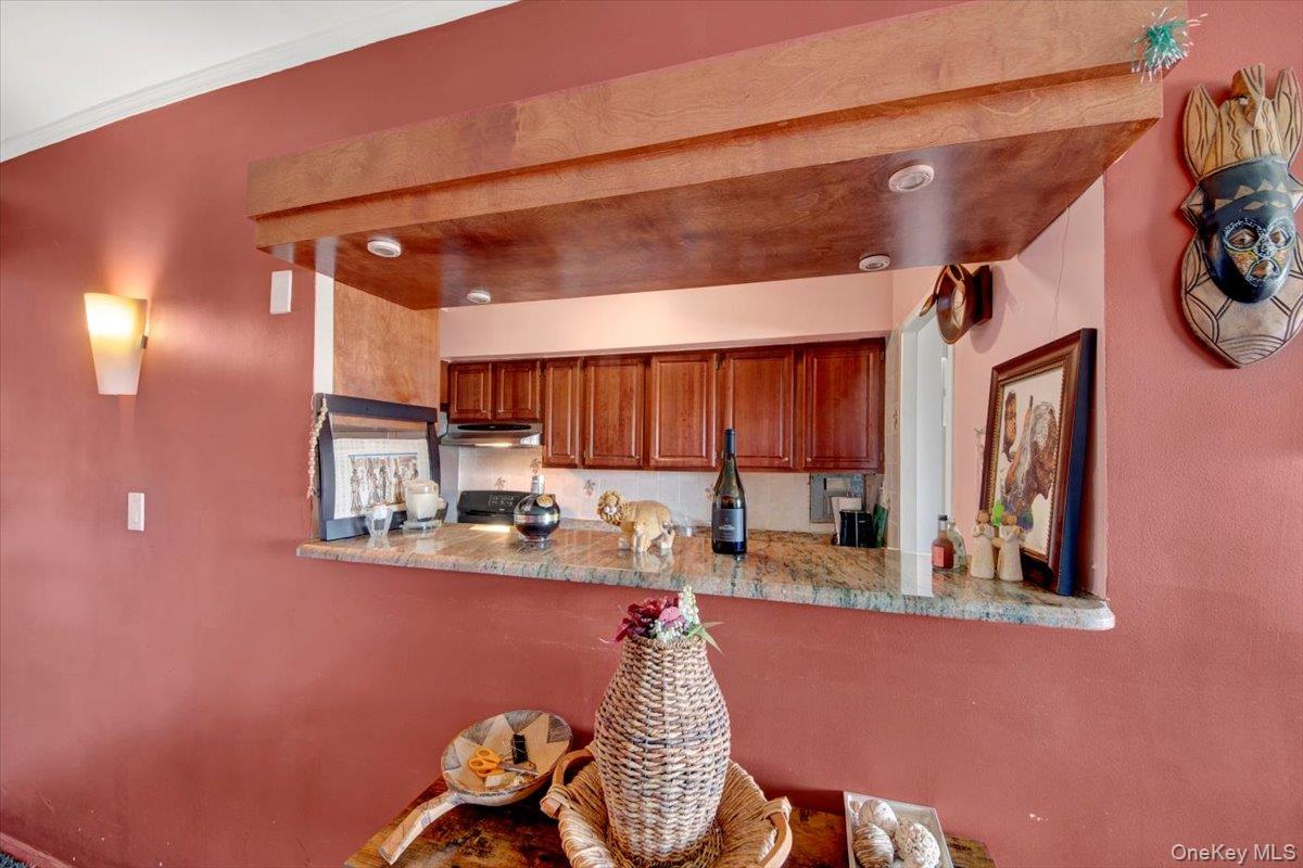 4 Fordham Hill Oval # 16C, Bronx, NY 10468