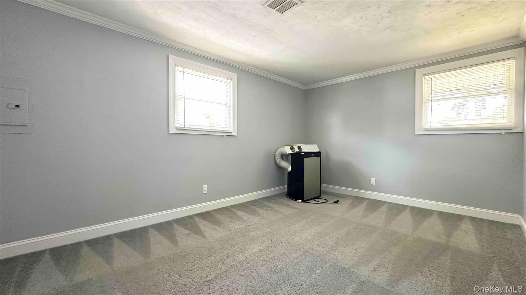 27 Southridge Drive # 2, Glen Cove, NY 11542