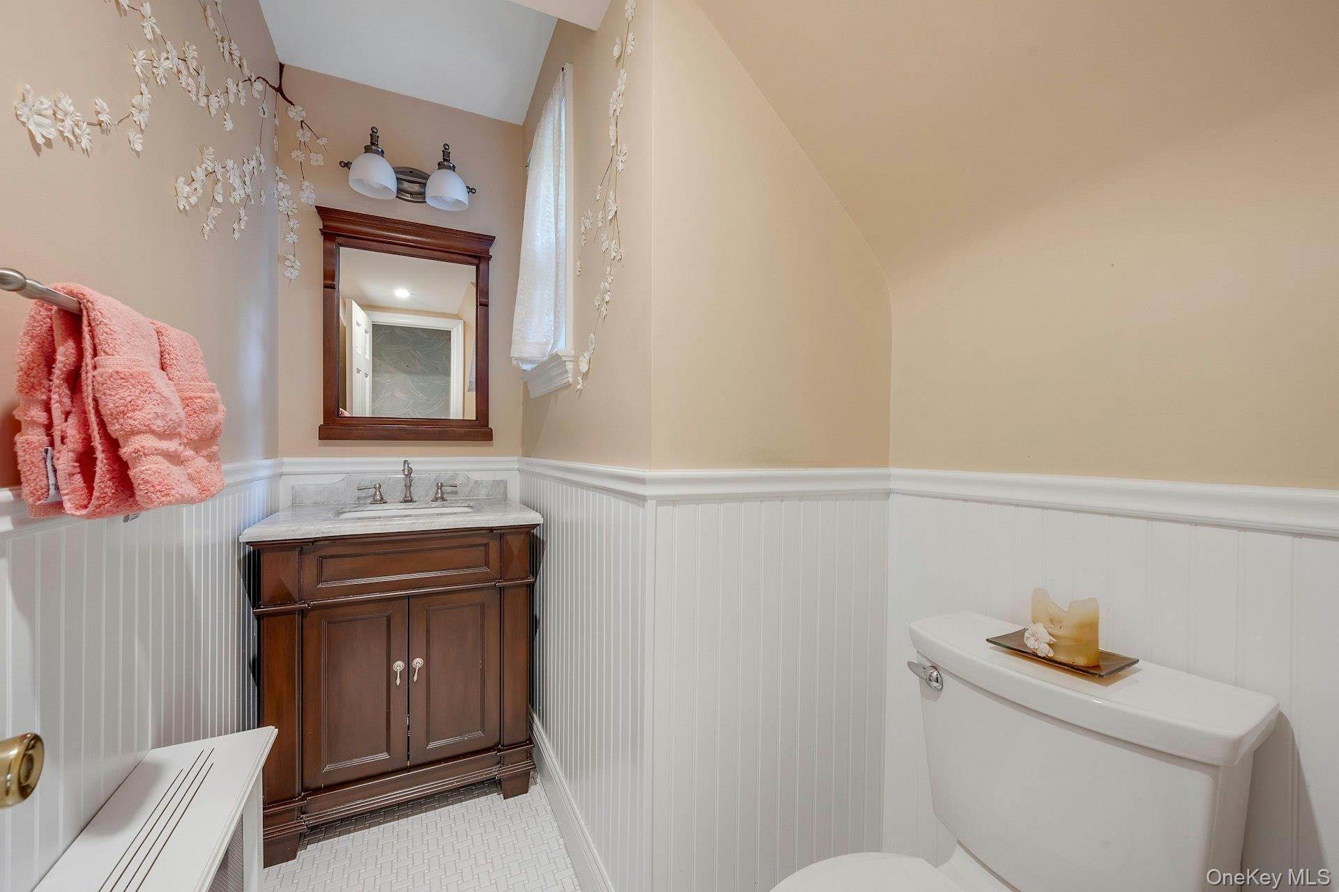 13 Barksdale Road, White Plains, NY 10607