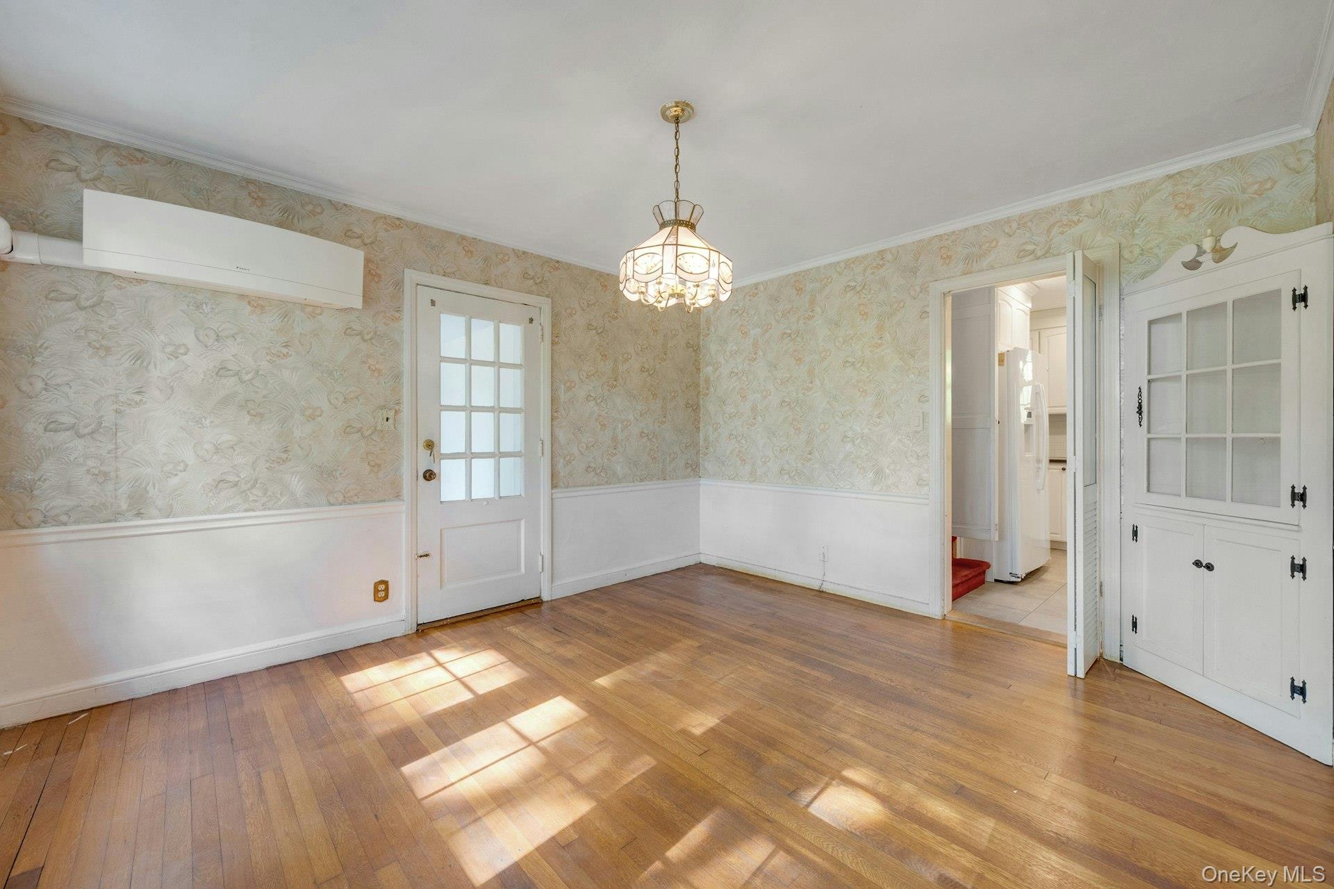 13 Barksdale Road, White Plains, NY 10607