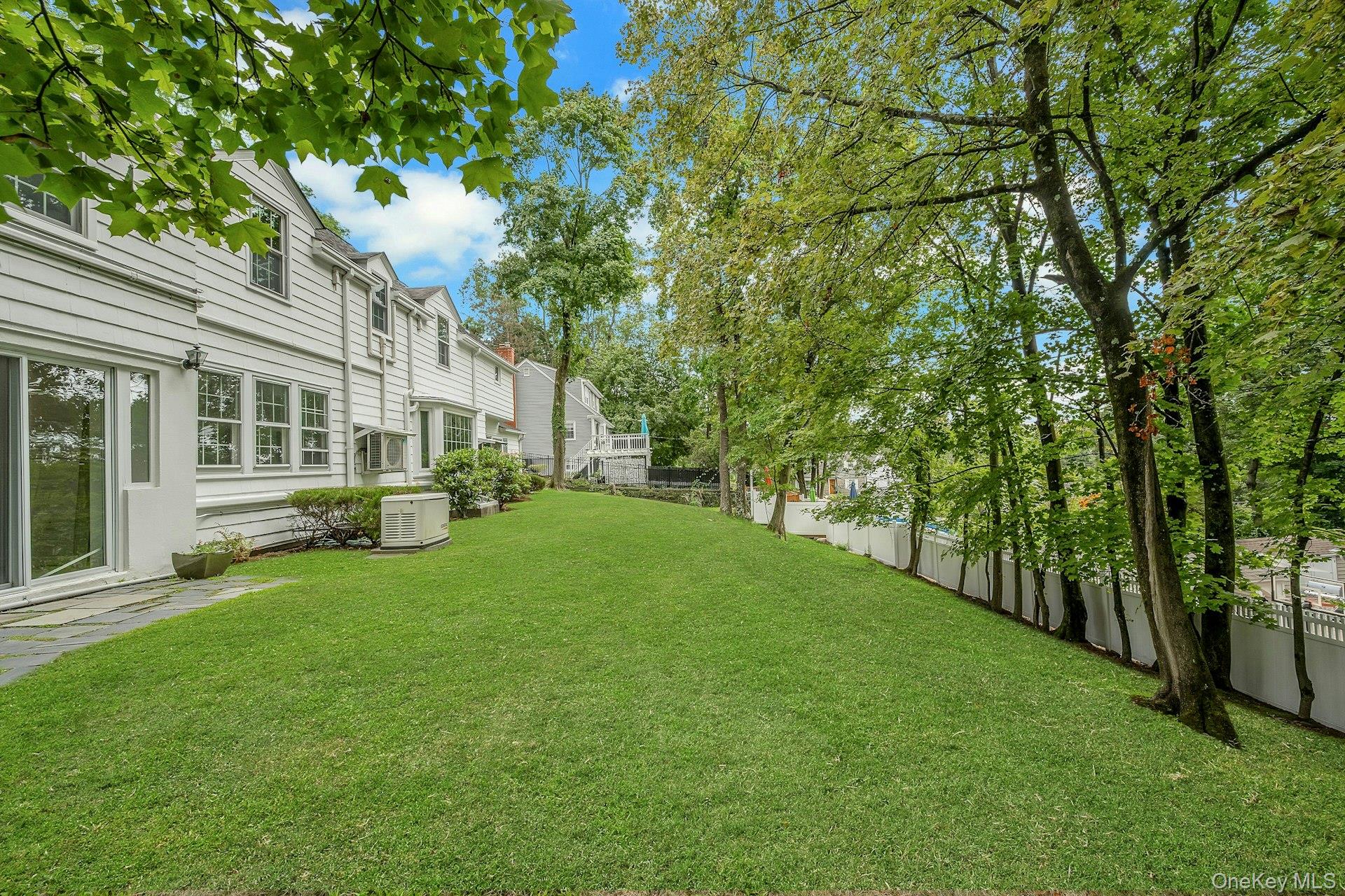 13 Barksdale Road, White Plains, NY 10607