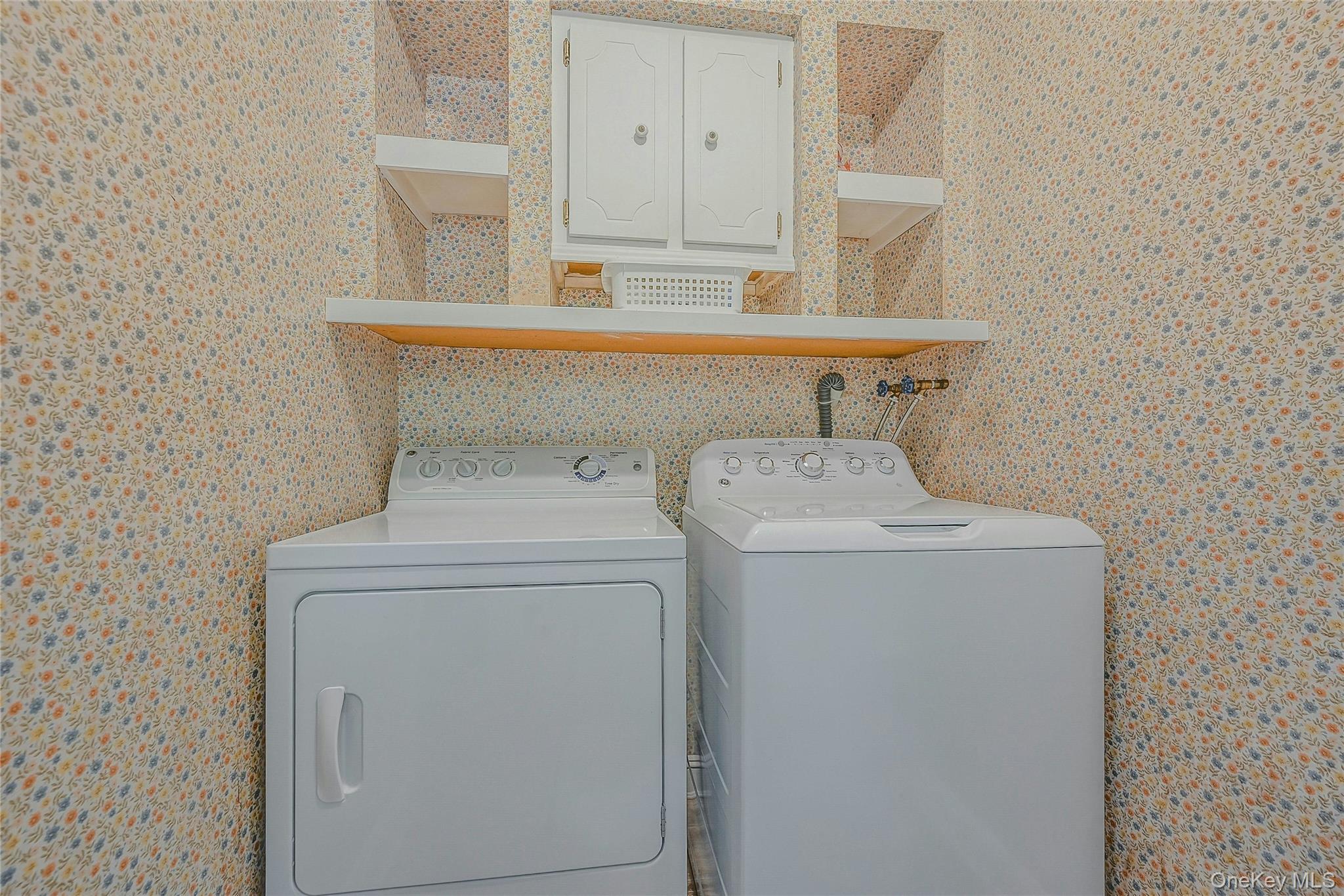 3 Peter Court, Manorville, NY 11949