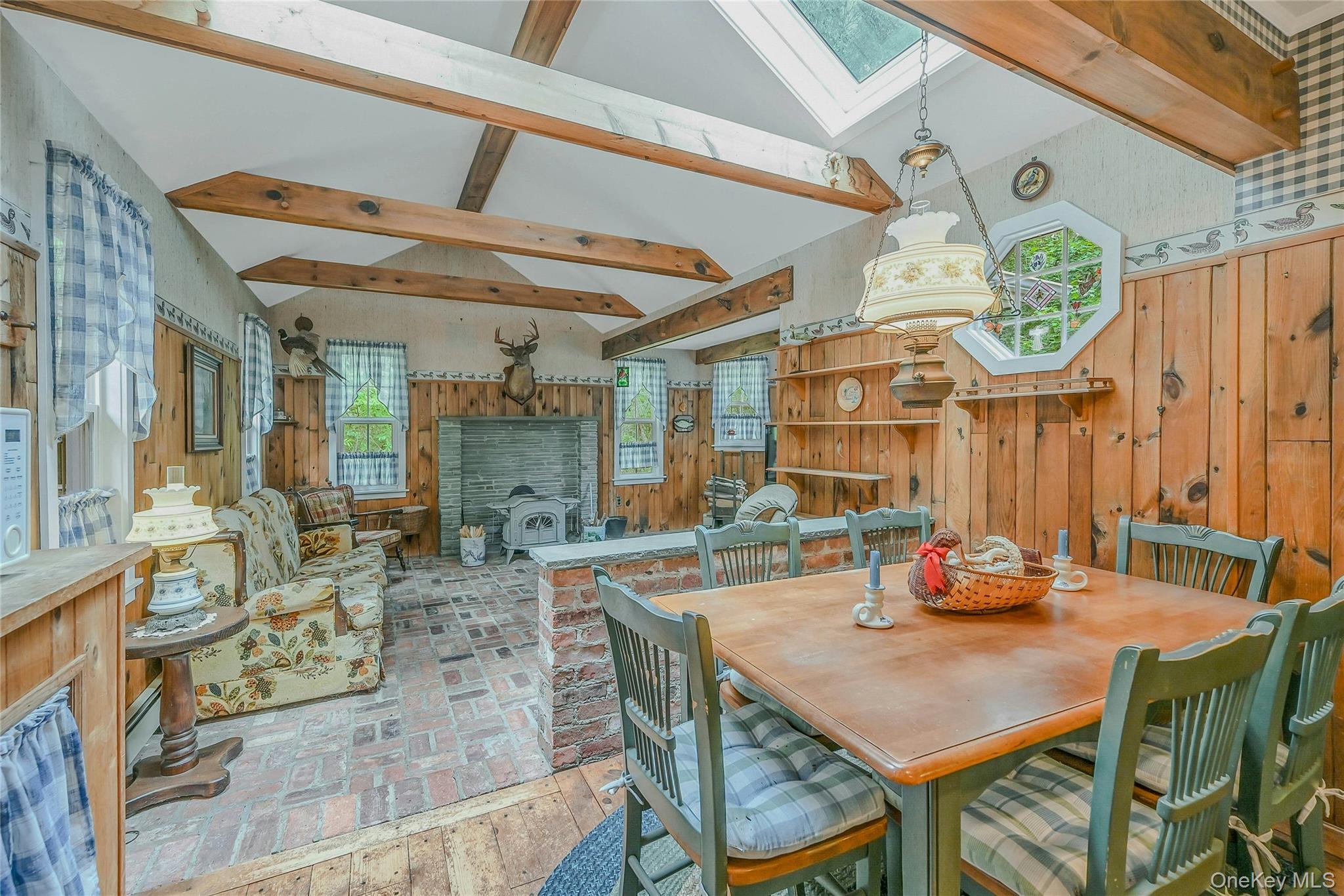 3 Peter Court, Manorville, NY 11949