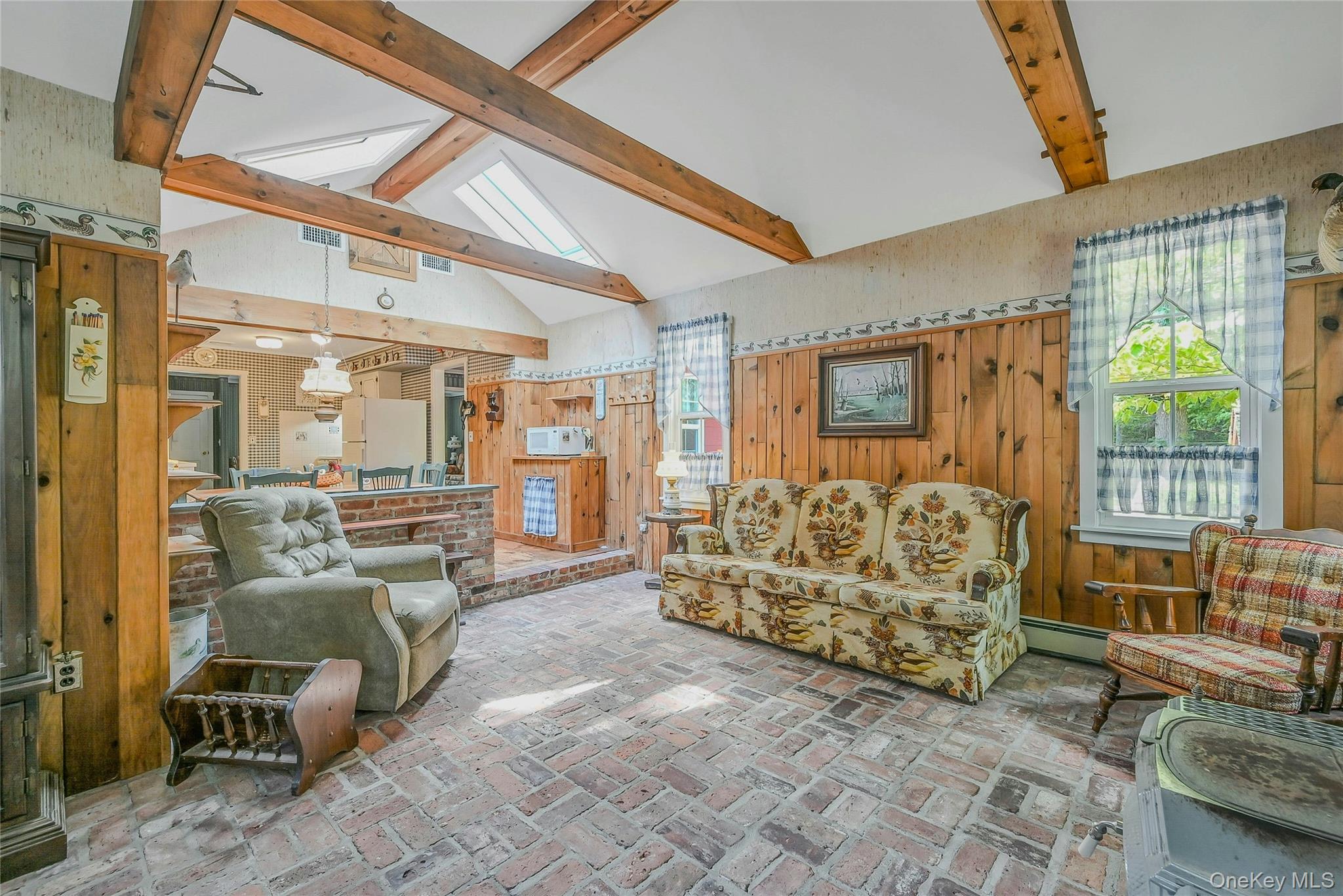 3 Peter Court, Manorville, NY 11949