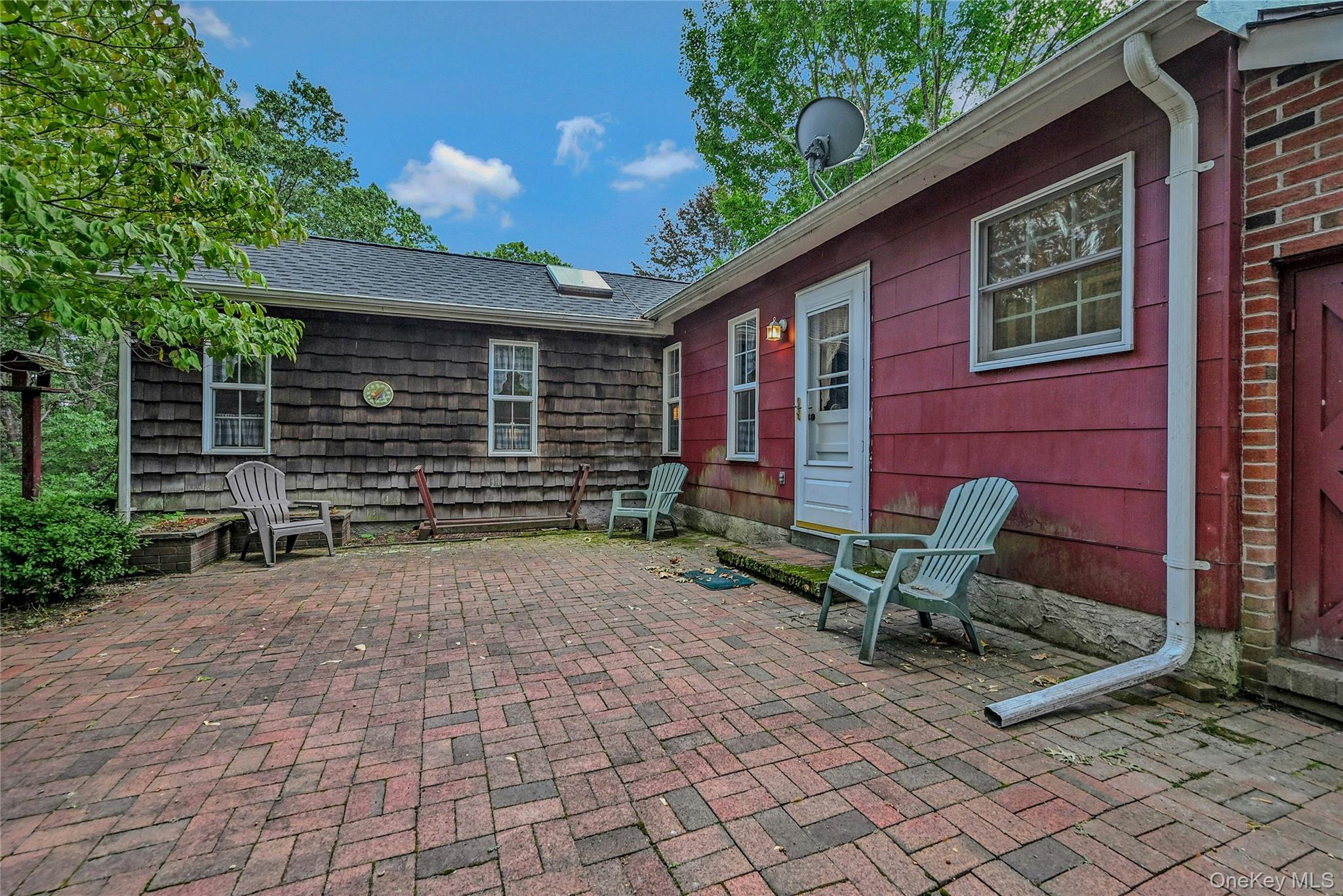 3 Peter Court, Manorville, NY 11949