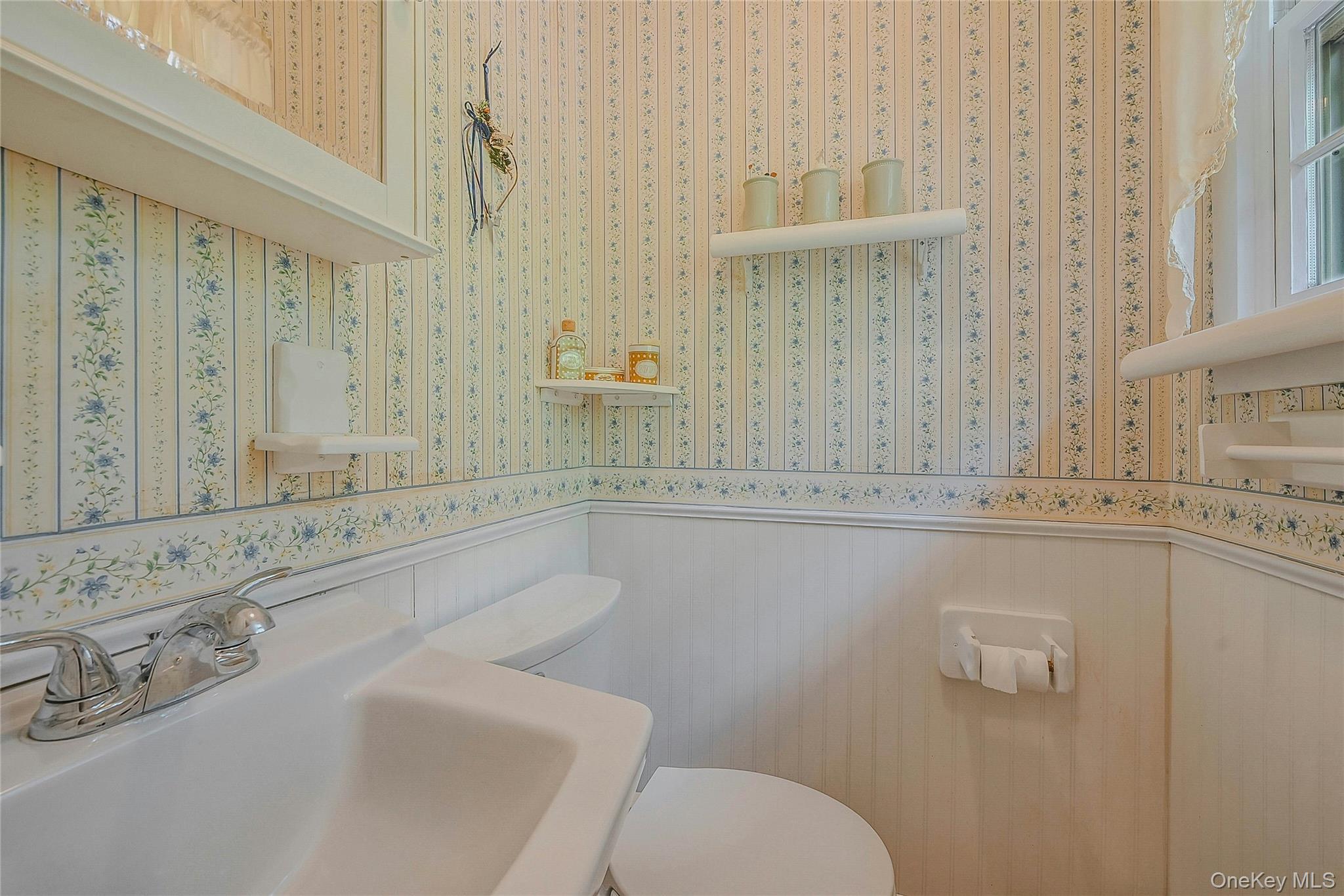 3 Peter Court, Manorville, NY 11949