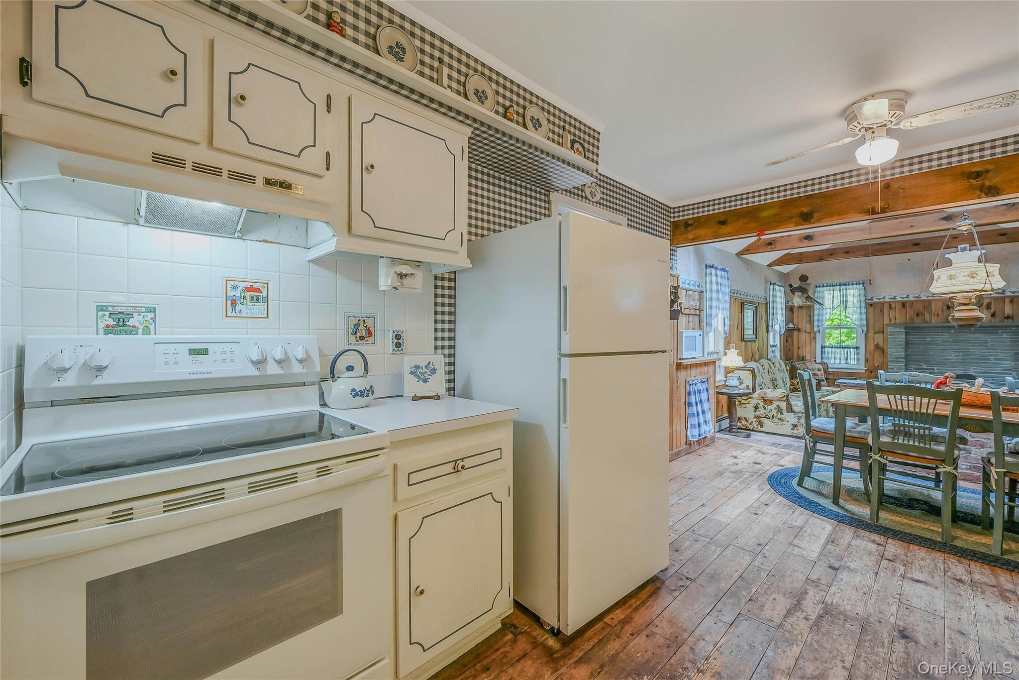 3 Peter Court, Manorville, NY 11949