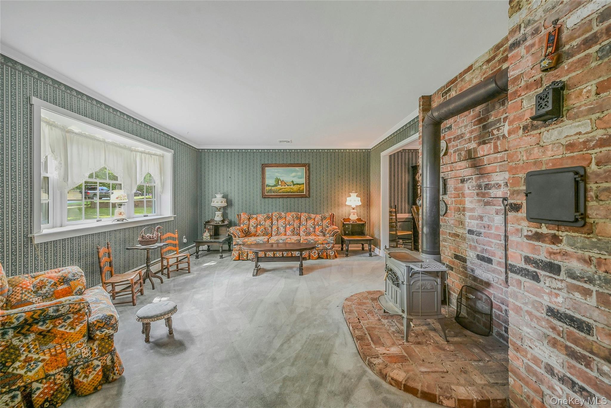 3 Peter Court, Manorville, NY 11949