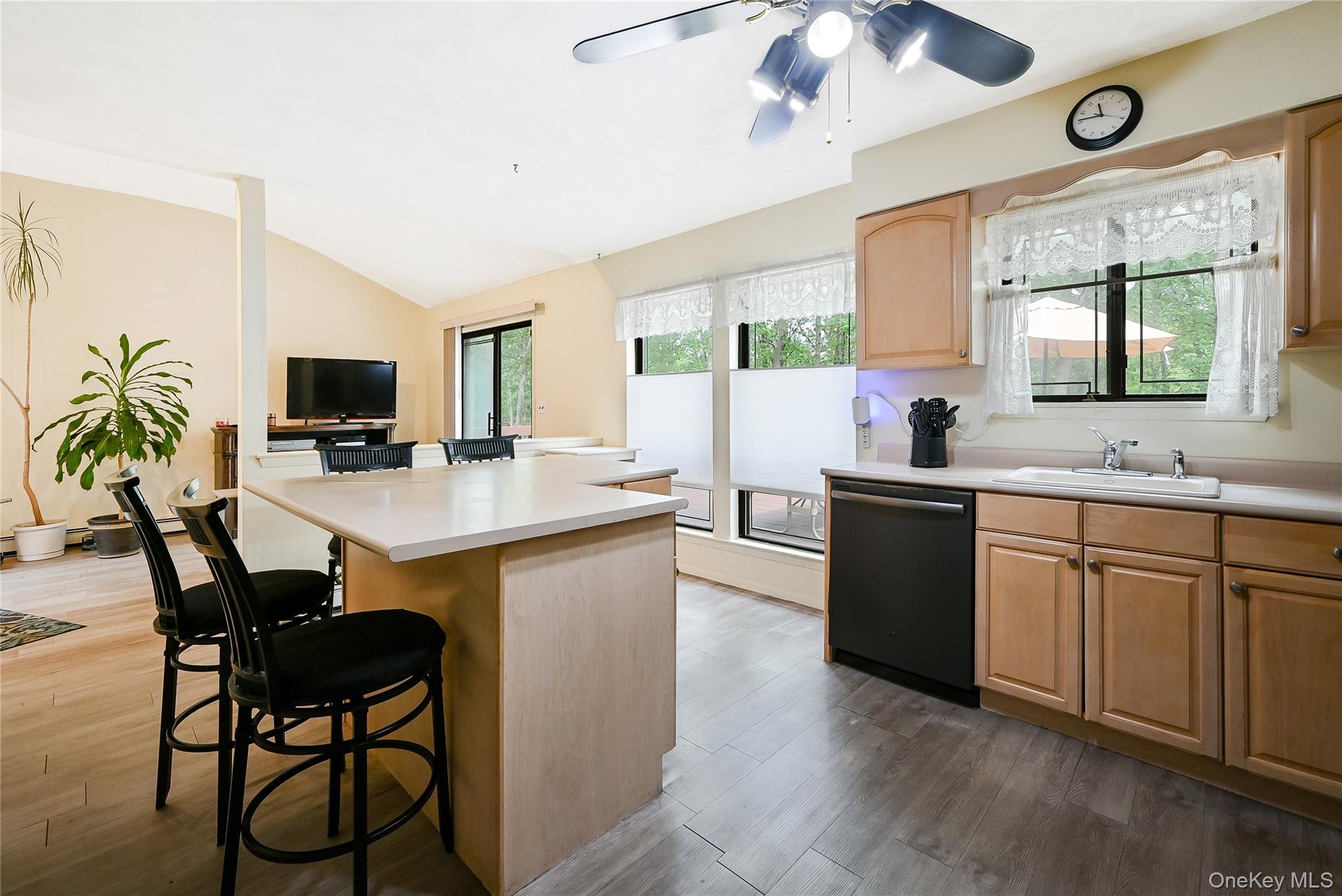 15 Hastings Drive, Ridge, NY 11961