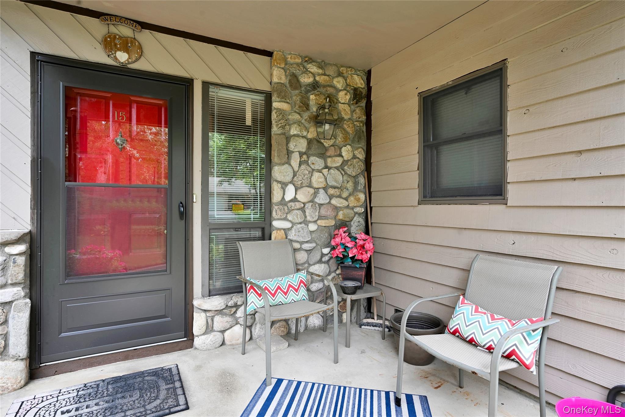 15 Hastings Drive, Ridge, NY 11961