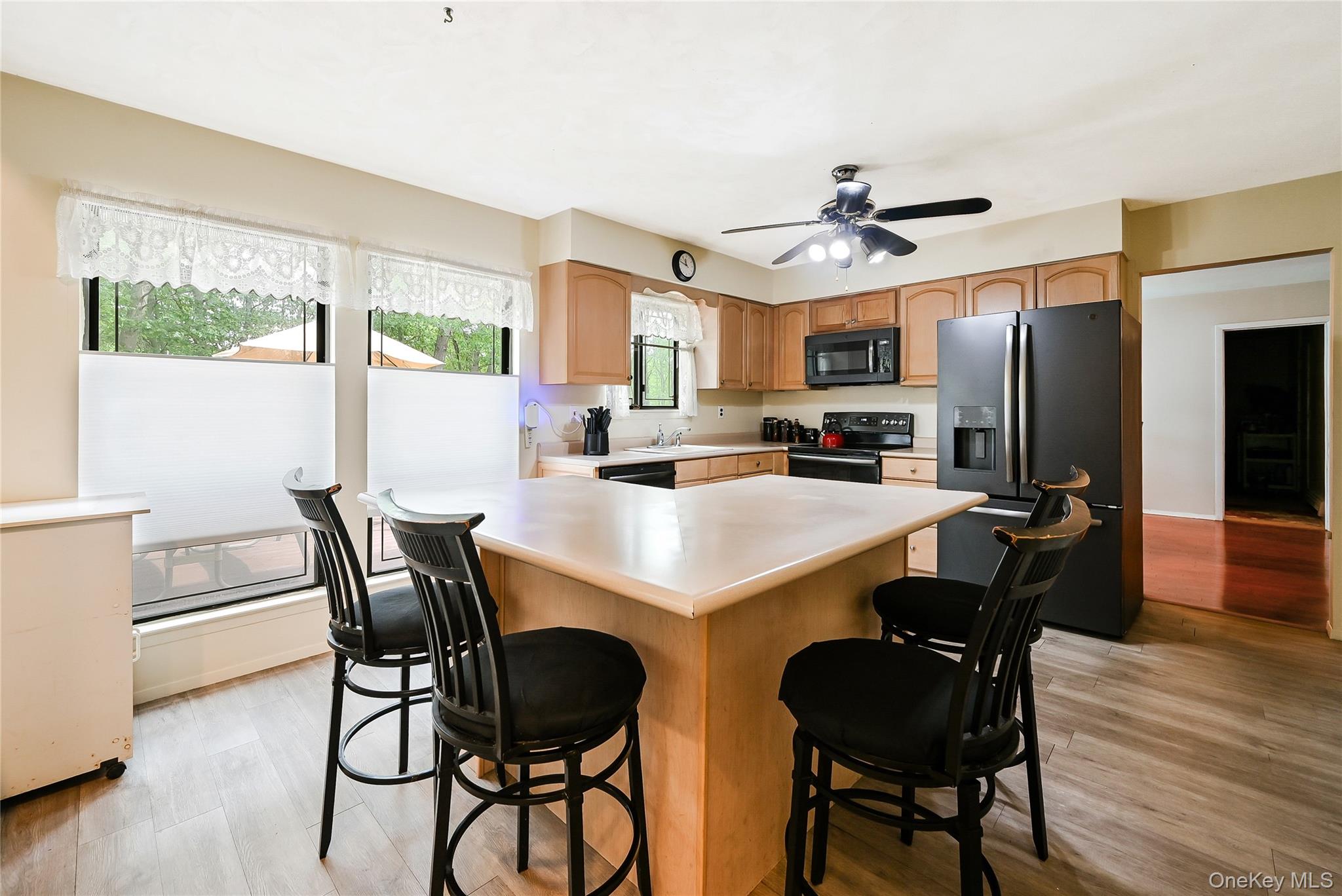 15 Hastings Drive, Ridge, NY 11961