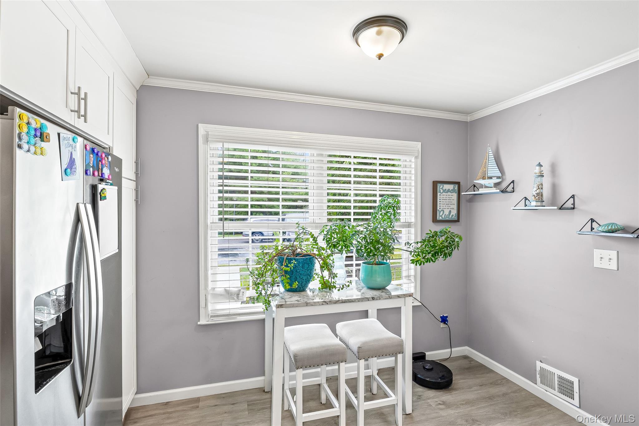 6 Fox Path, Coram, NY 11727