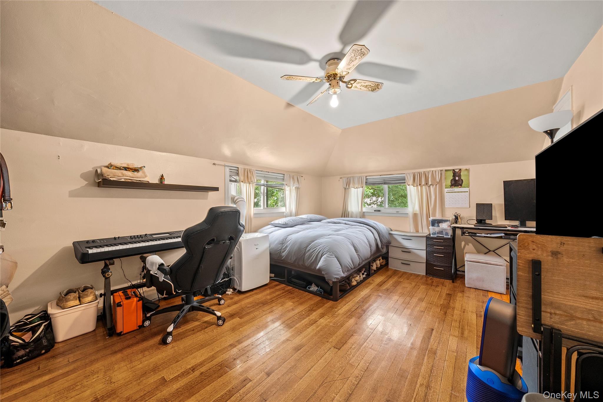 604 Dartmouth Street, Westbury, NY 11590