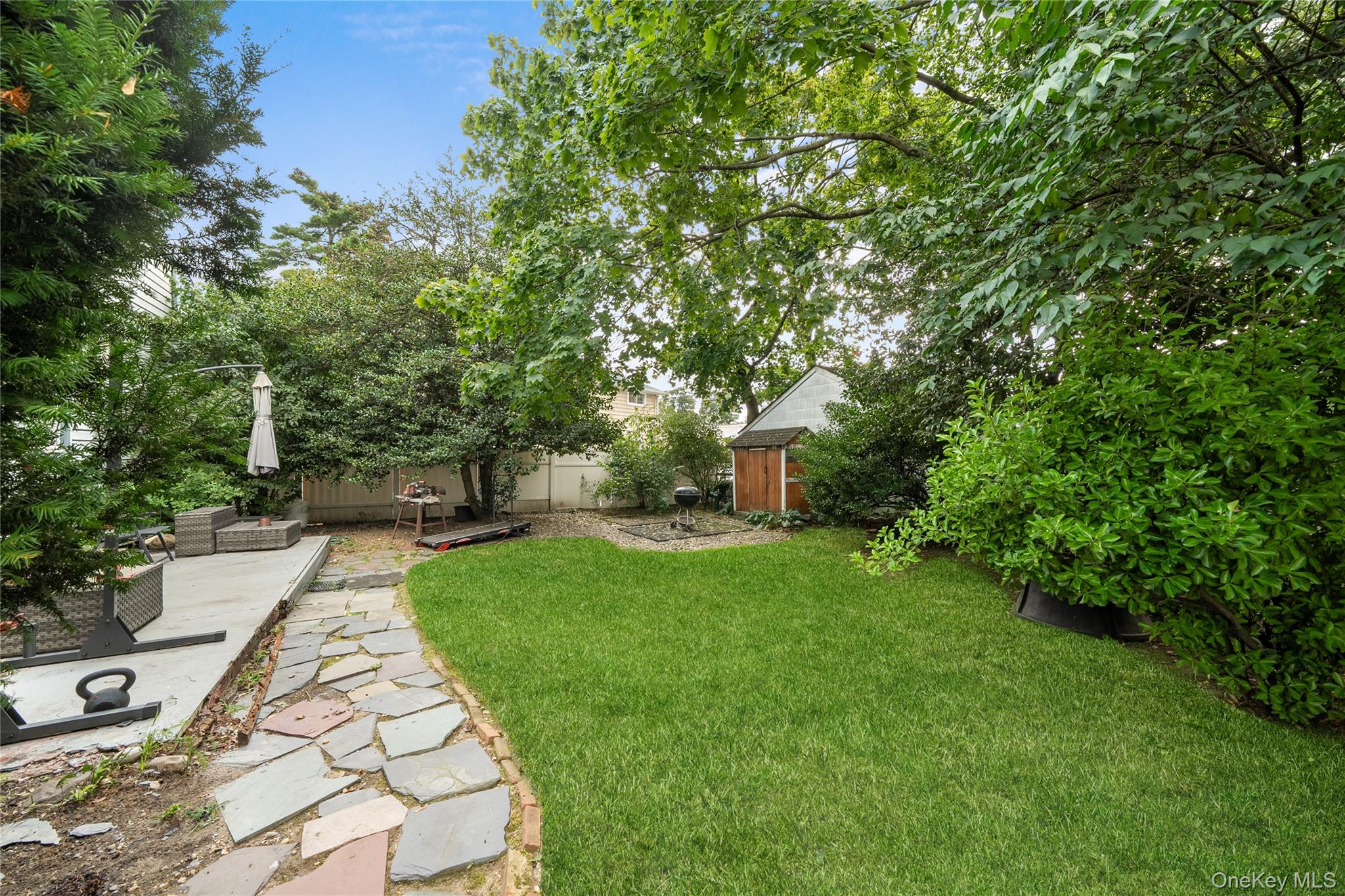 604 Dartmouth Street, Westbury, NY 11590