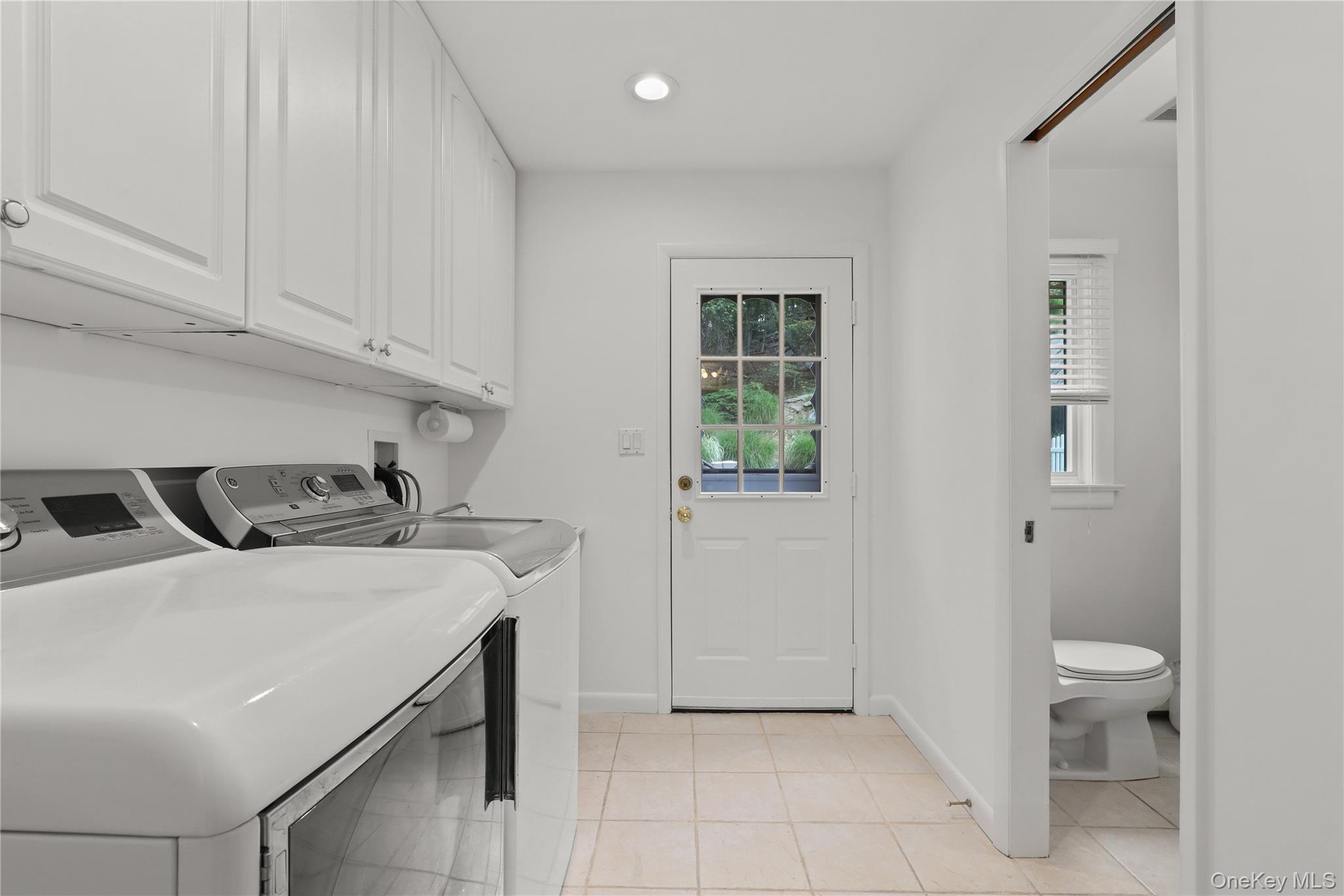 18 Fox Ridge Road, Armonk, NY 10504